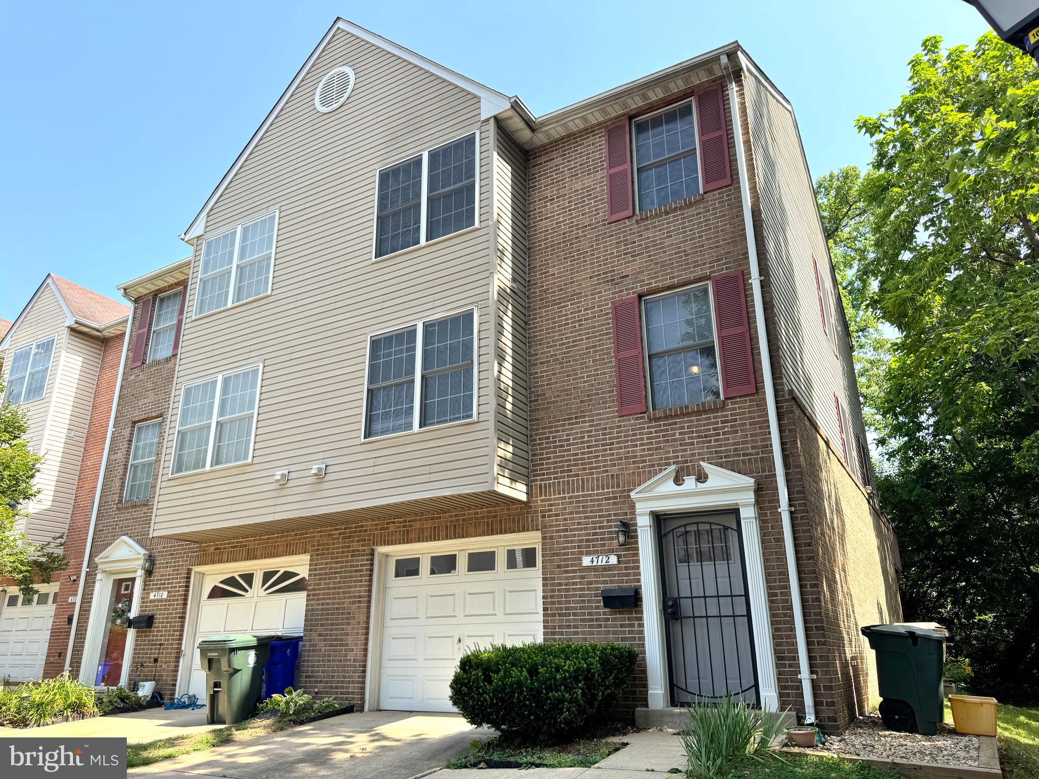 COLLEGE PARK - Residential