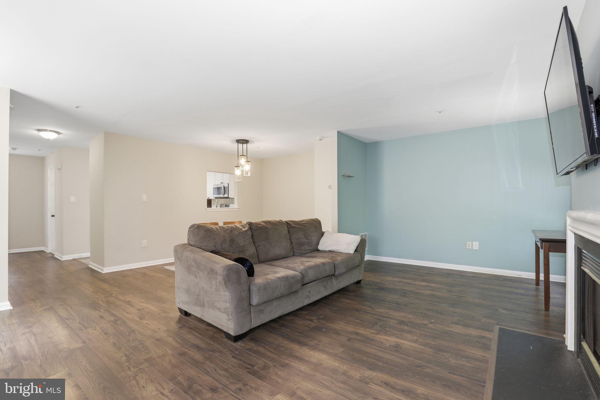 COLLEGE PARK - Residential