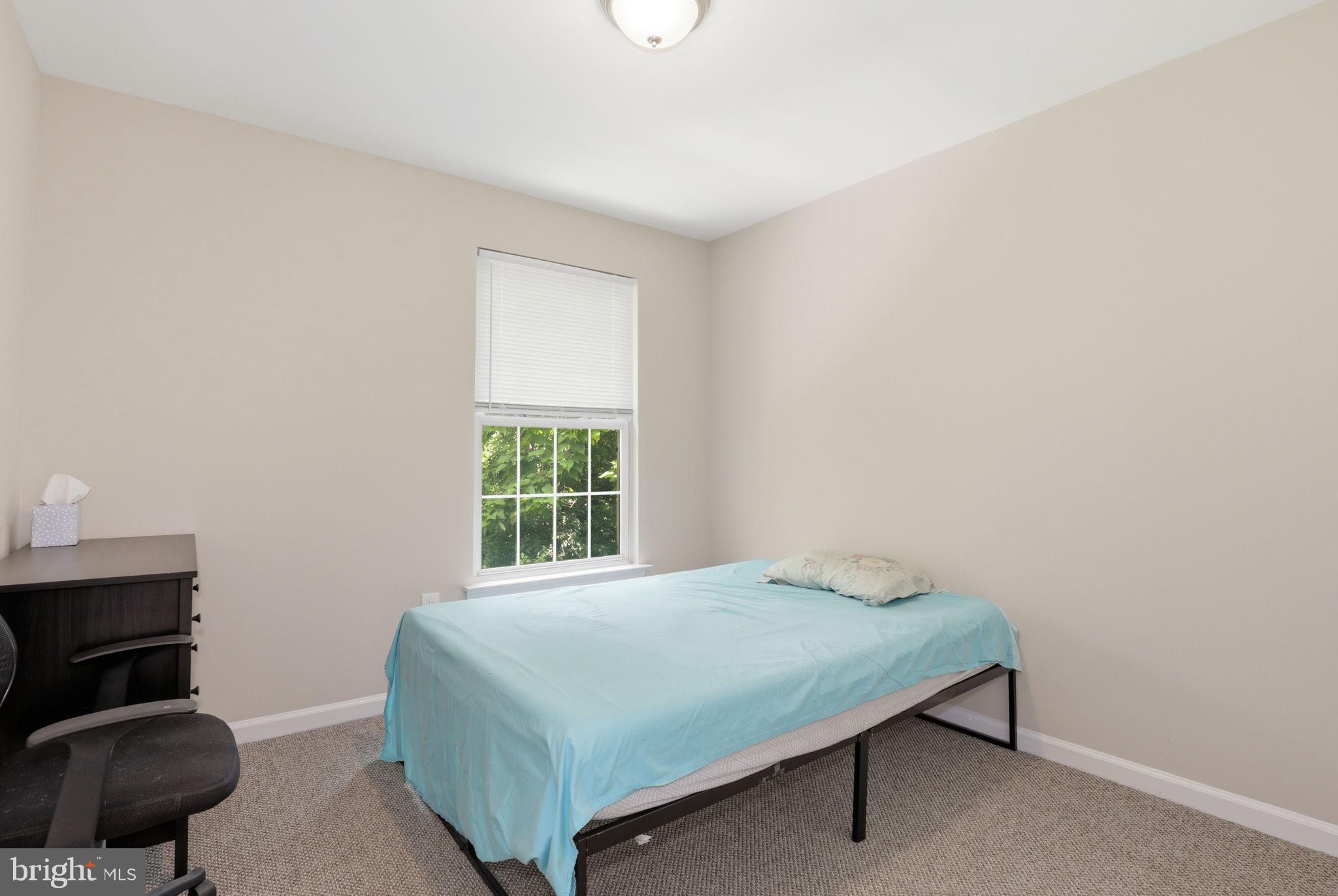 COLLEGE PARK - Residential