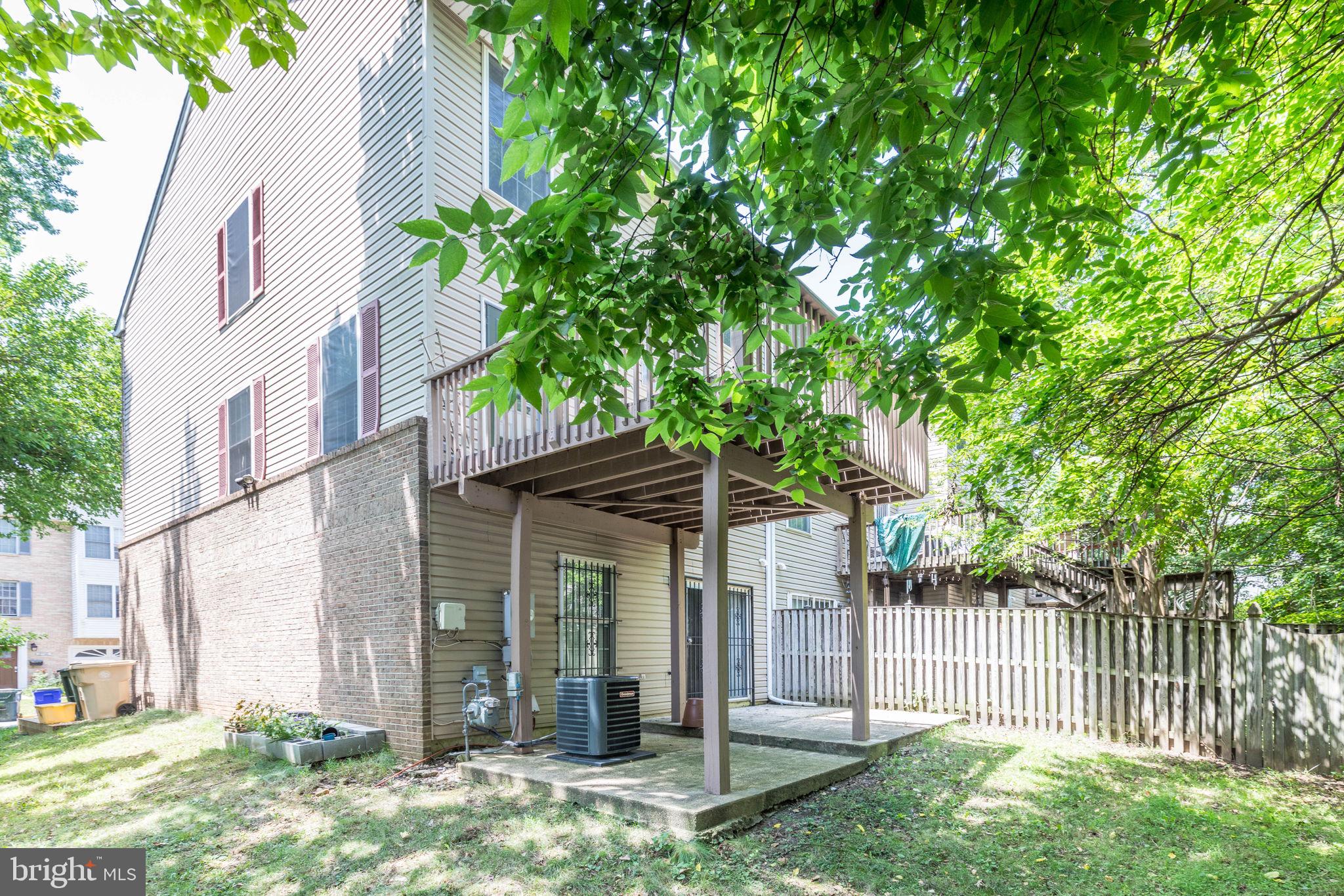 COLLEGE PARK - Residential