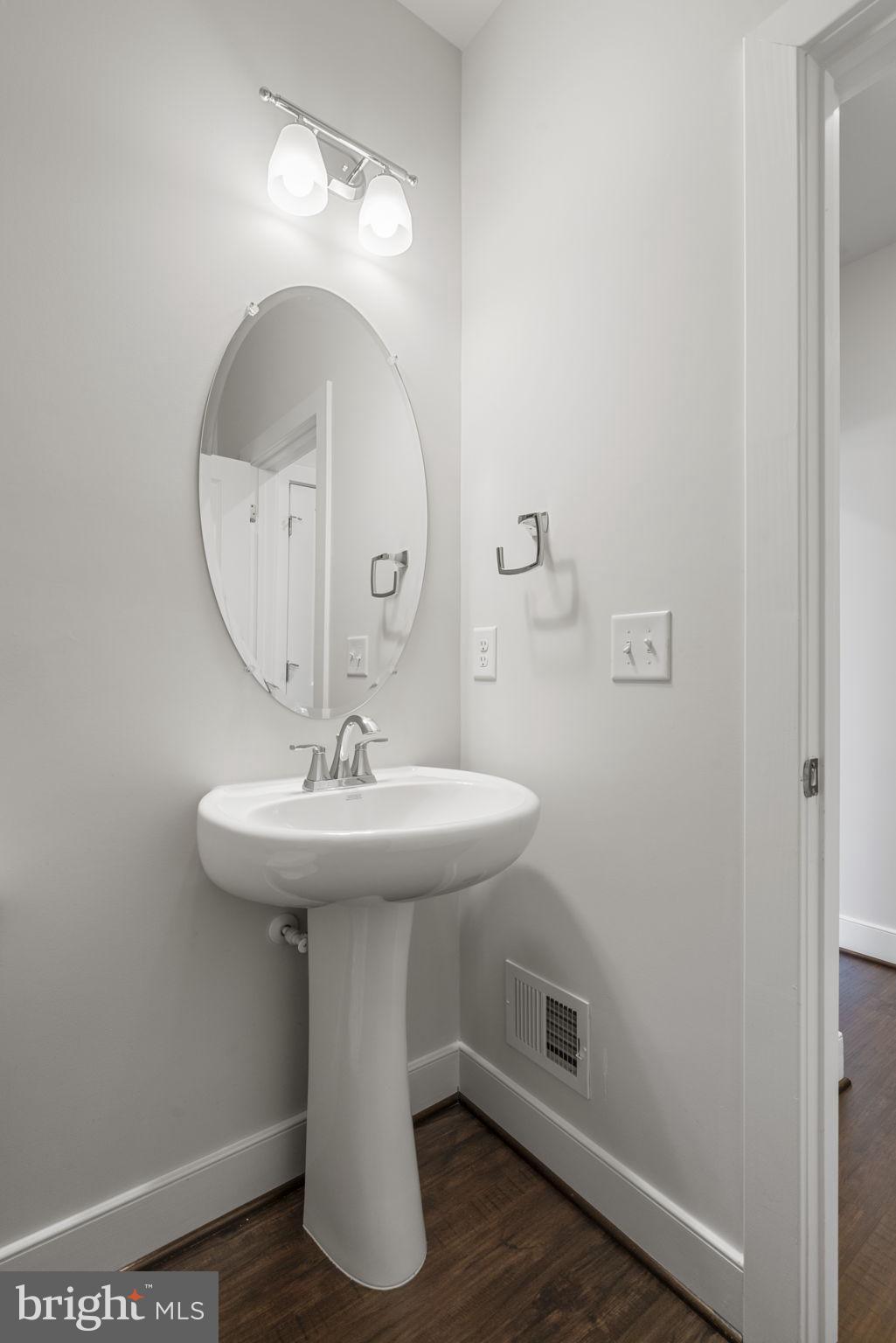 POTOMAC SHORES - Residential