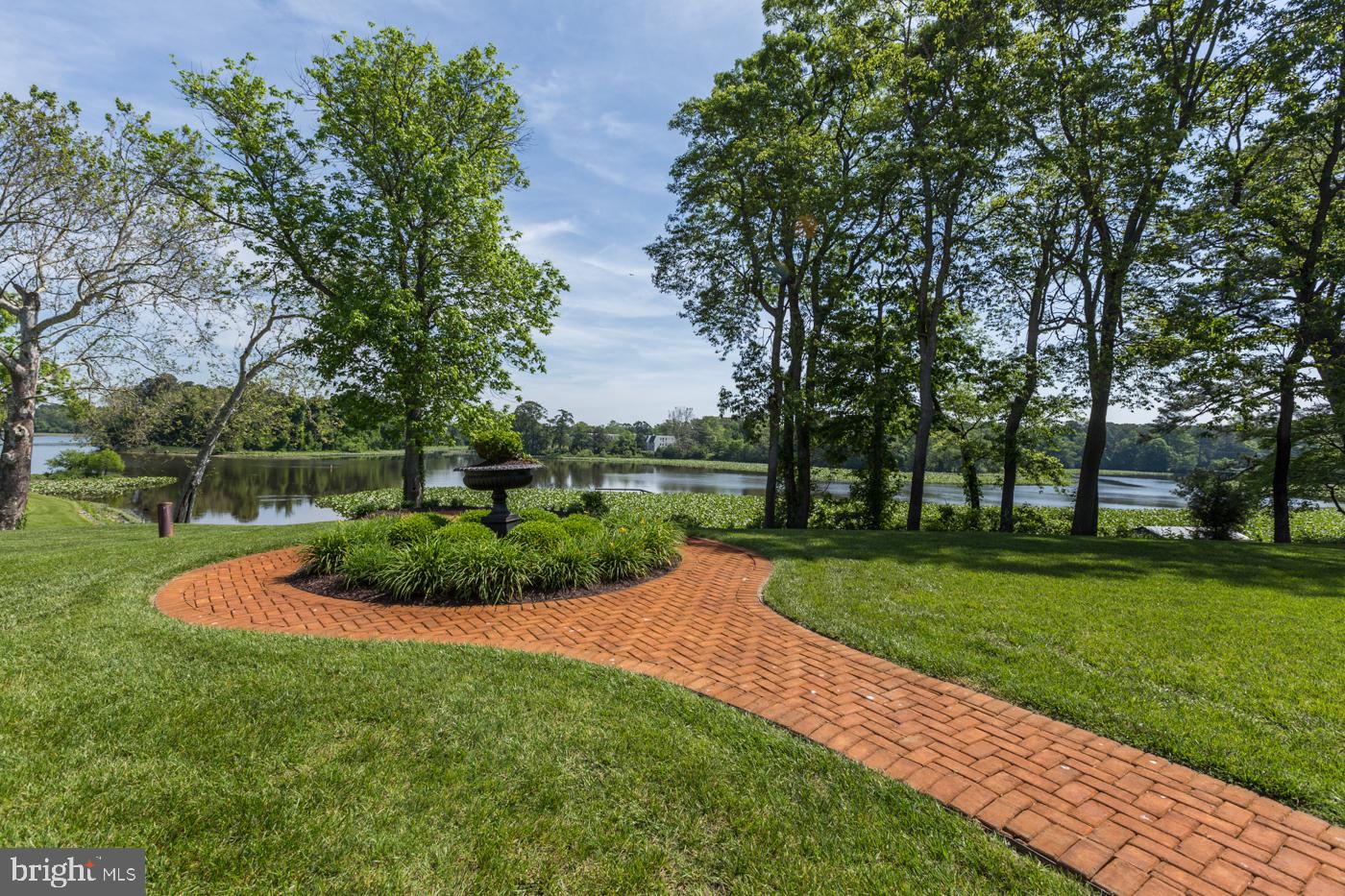 CHERRY HILL CM - Residential