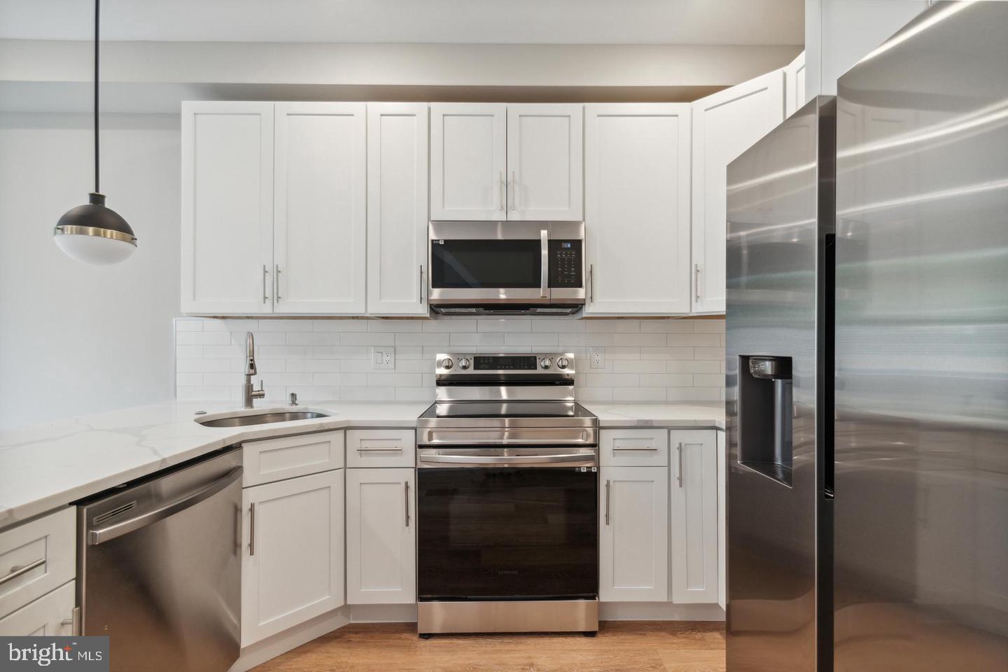 WEST KENSINGTON - Residential Lease