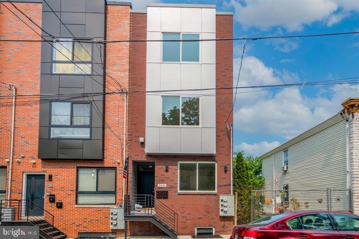 WEST KENSINGTON - Residential Lease
