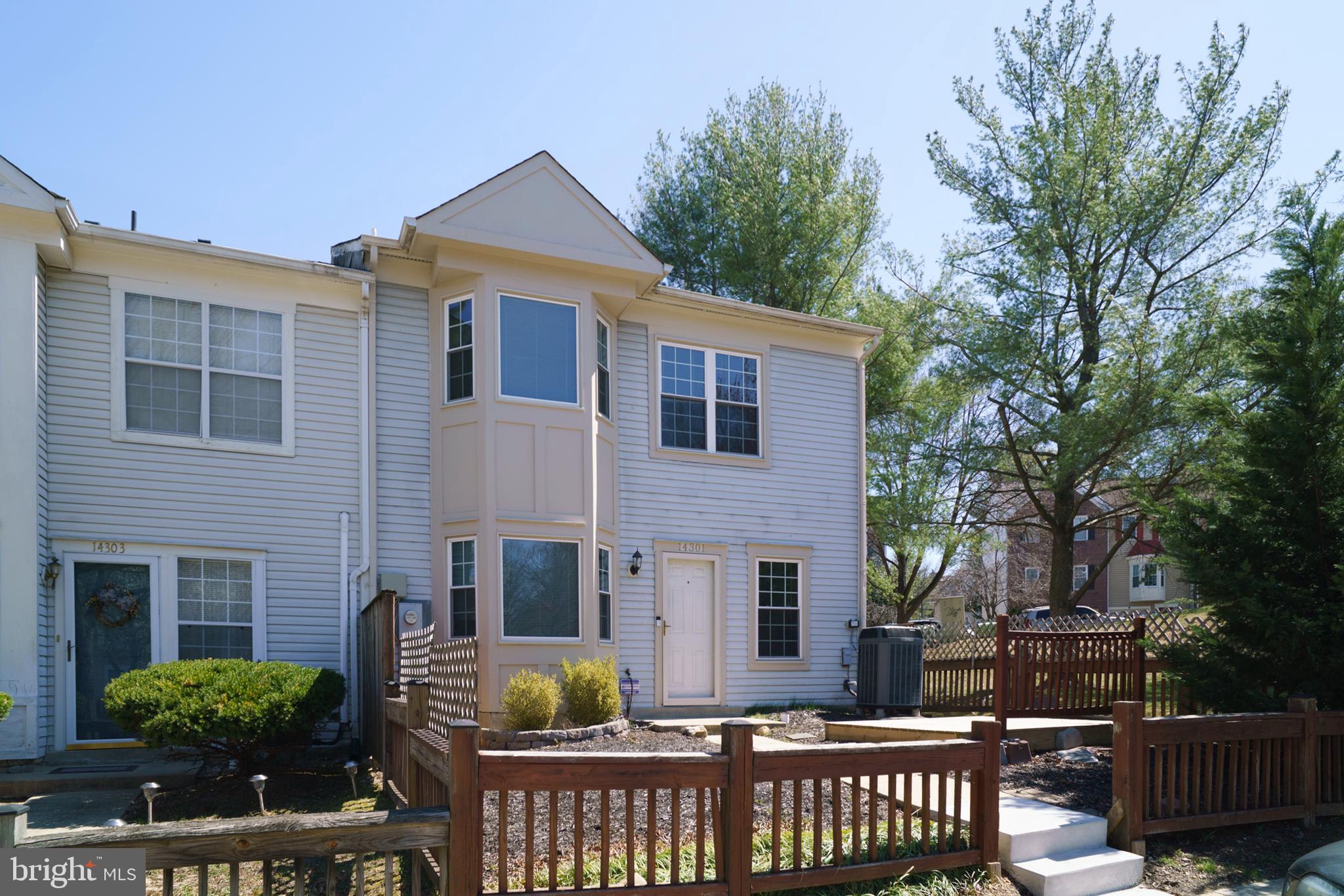 Welcome to this Nicely Appointed EOG Town Home in the coveted Laurel Lakes Community. Walk in to warm inviting LVP Flooring on the Main Level and the Functional Kitchen with Stainless Appliances, Granite Countertops, and Area to accommodate a nicely sized Table. The Layout works seamlessly  adjoining the Combo Living /Dining Rooms where you can relax and/or Entertain Family or Friends. Venture Upstairs to a generously sized Primary Bedroom and 2 Other Beds that share a Jack & Jill Bathroom Configuration with Separate Door entries. Take in some Fresh Air on your Front Deck or a short walk to the Lake for relaxing Strolls.  Additional Bonus is the Close Proximity to all the Dining, Entertainment & Shopping at Town Centre At Laurel,  Bus Stops Less than a Mile, Less Than 30 Minute Drive to Fort Meade, NASA Goddard, University of MD, College Park, Beltsville Agricultural Research Center, BWI Airport. Note: Landlord prefers Minimum Credit Score of 600 and Min. Annual  Income of $75,000. Thank you for your Interest. NOTE: SHOWER/ BATH TUB & TILE TO BE RE- COATED. PLEASE USE THE FOLLOWING RENT SPREE LINK TO APPLY:
https://apply.link/fY420KQ