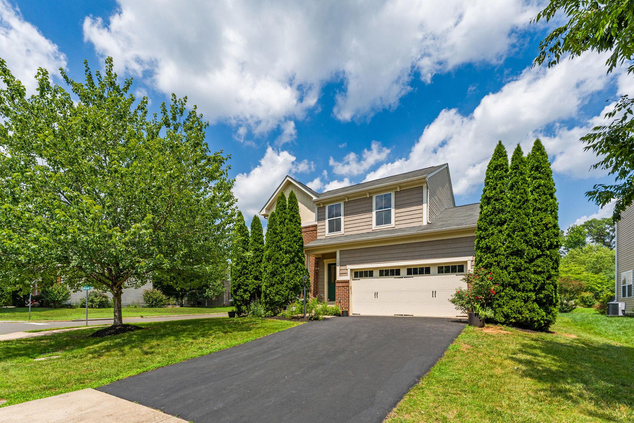 BROOKSIDE - Residential