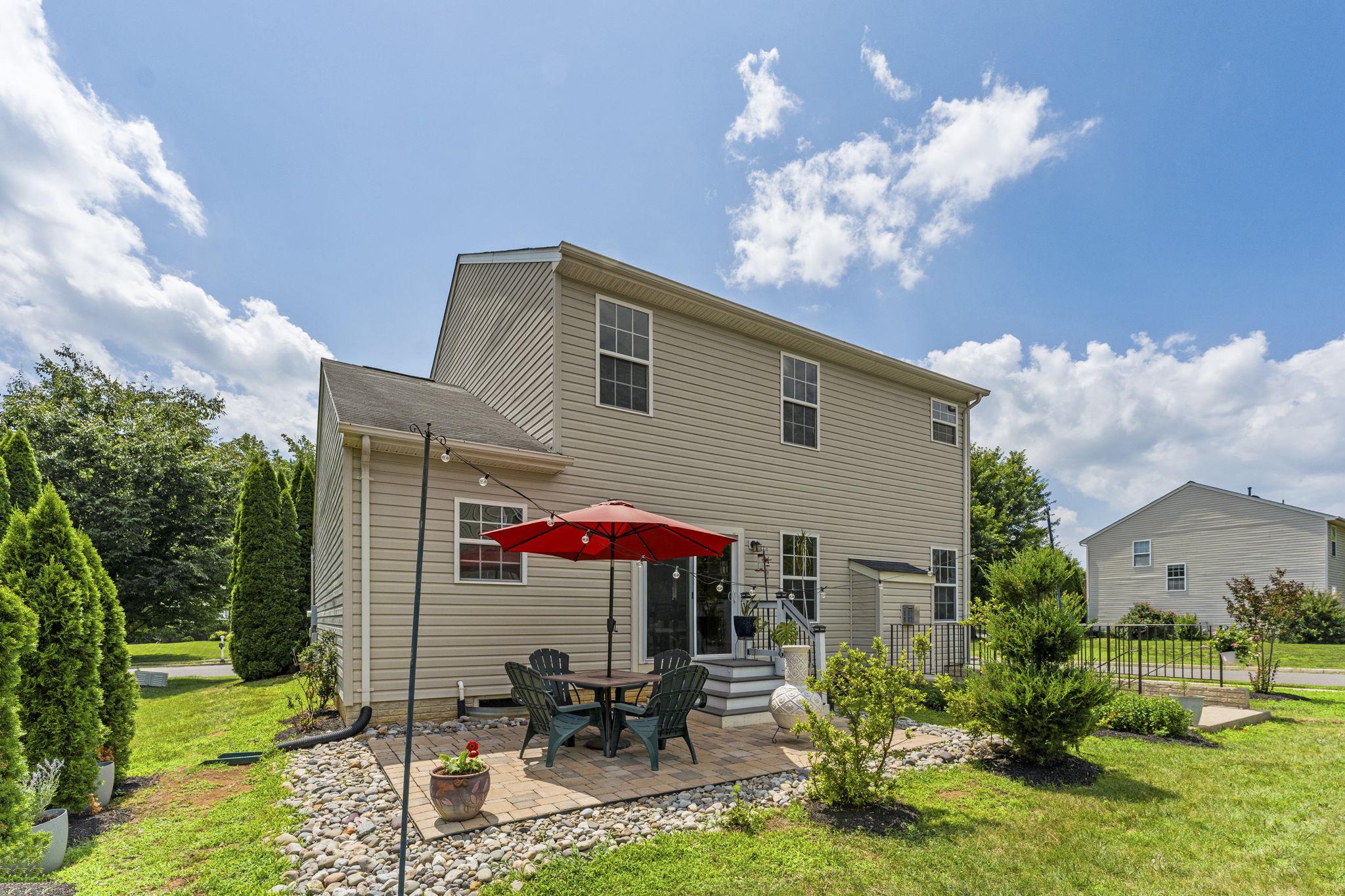 BROOKSIDE - Residential