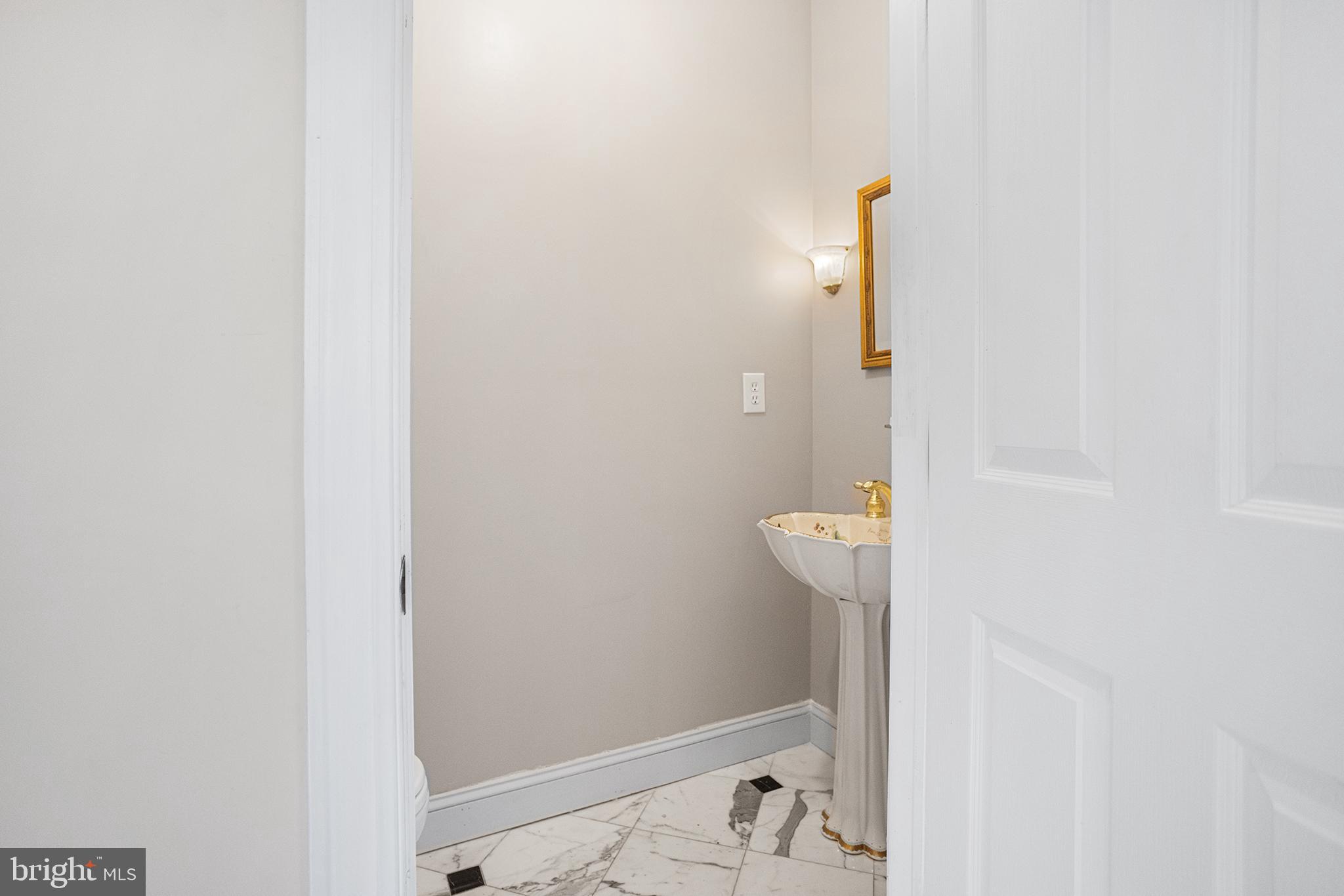 ALLEE ESTATES - Residential