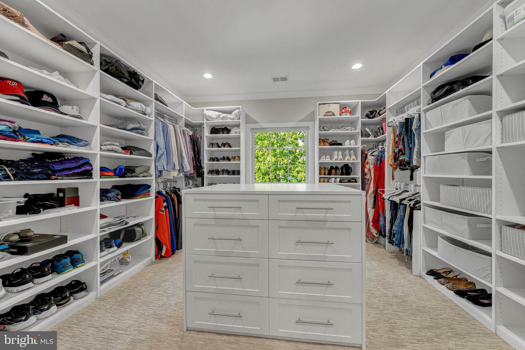 BROOKHAVEN - Residential