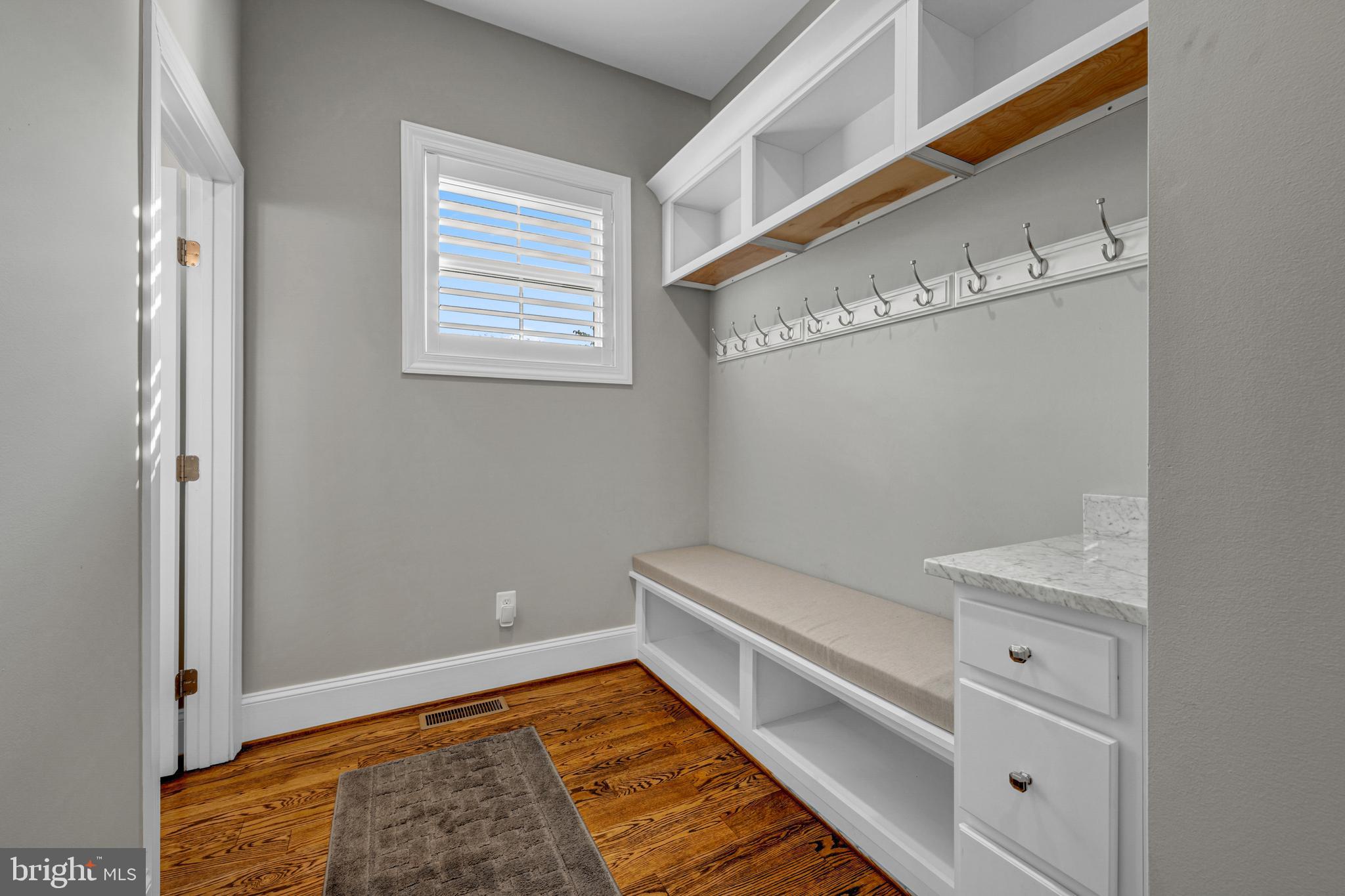 BROOKHAVEN - Residential