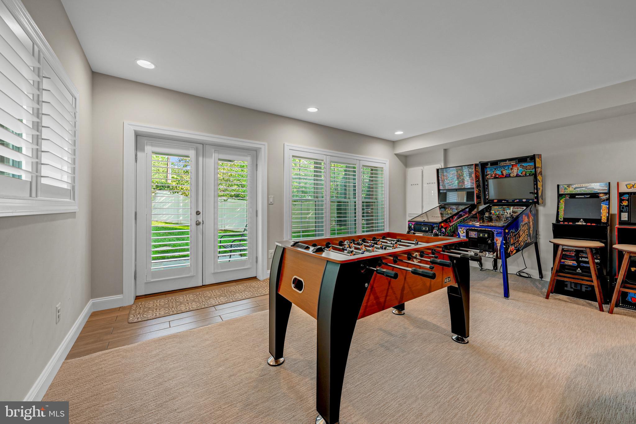 BROOKHAVEN - Residential