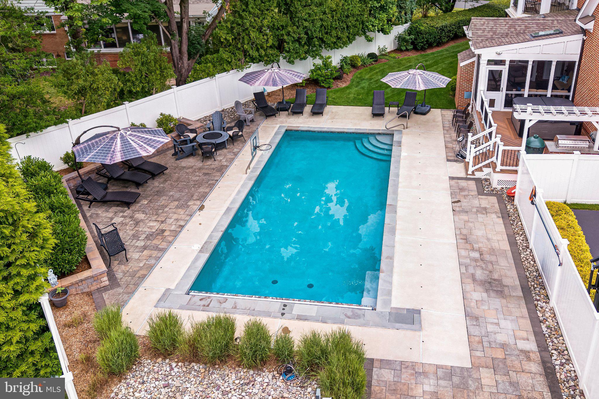 BROOKHAVEN - Residential