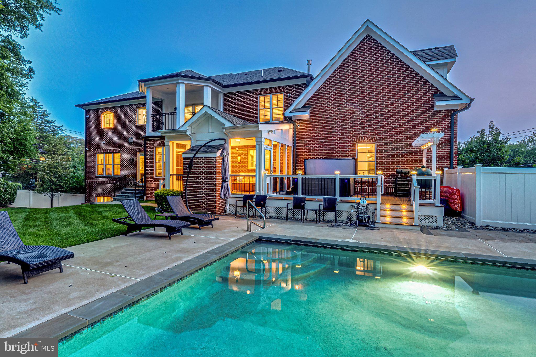 BROOKHAVEN - Residential