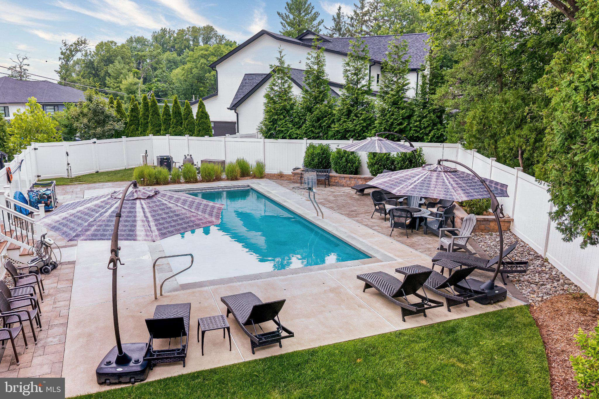 BROOKHAVEN - Residential