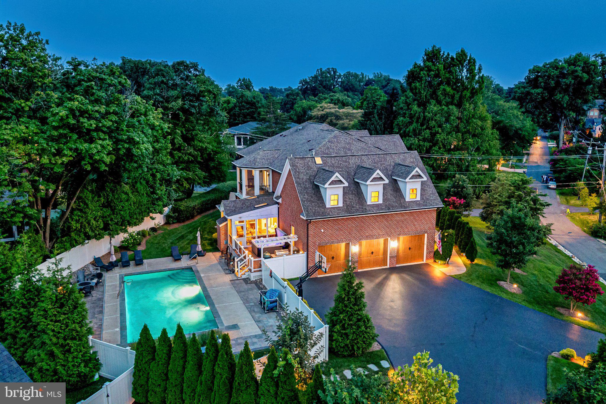BROOKHAVEN - Residential