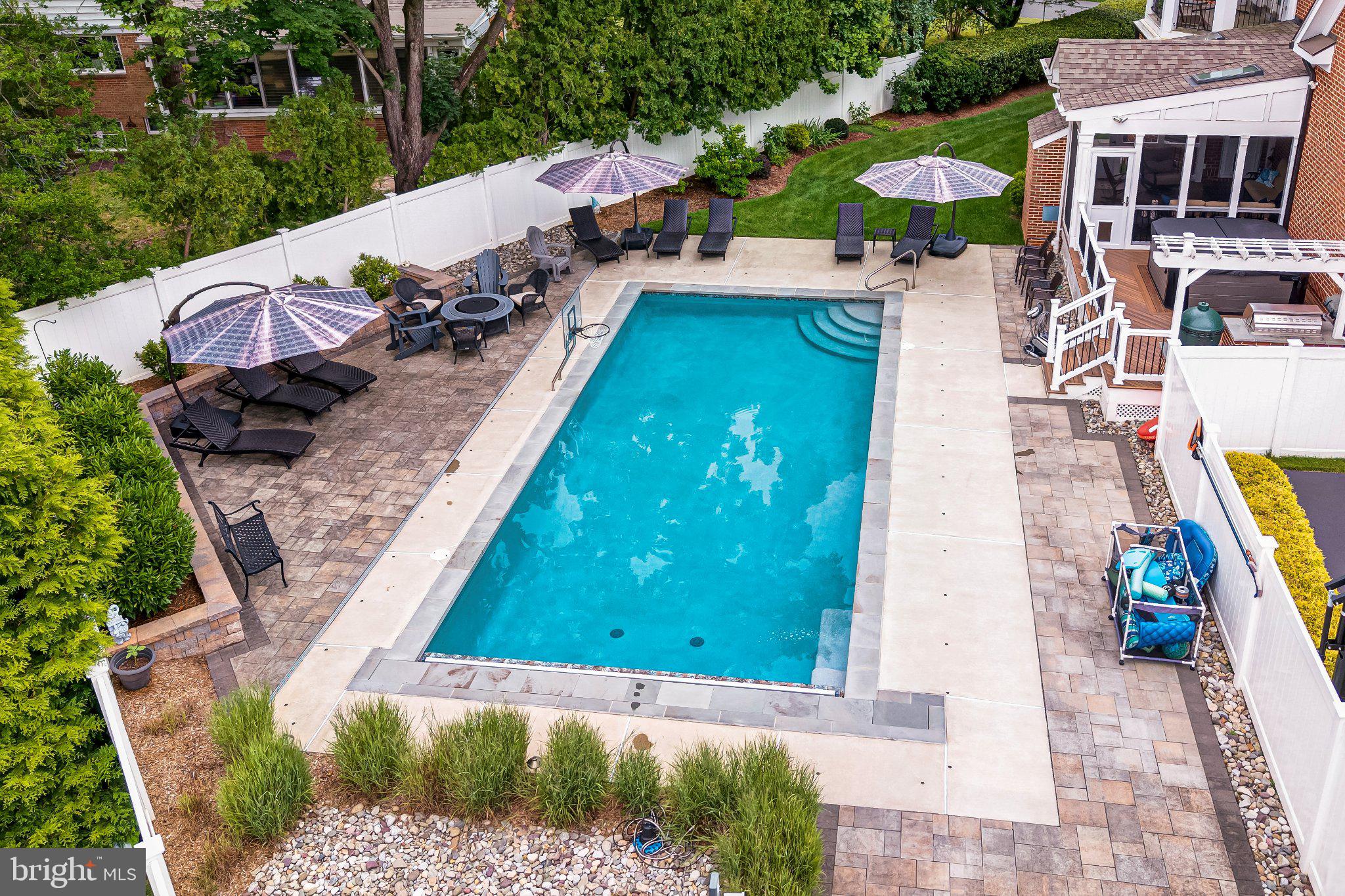 BROOKHAVEN - Residential