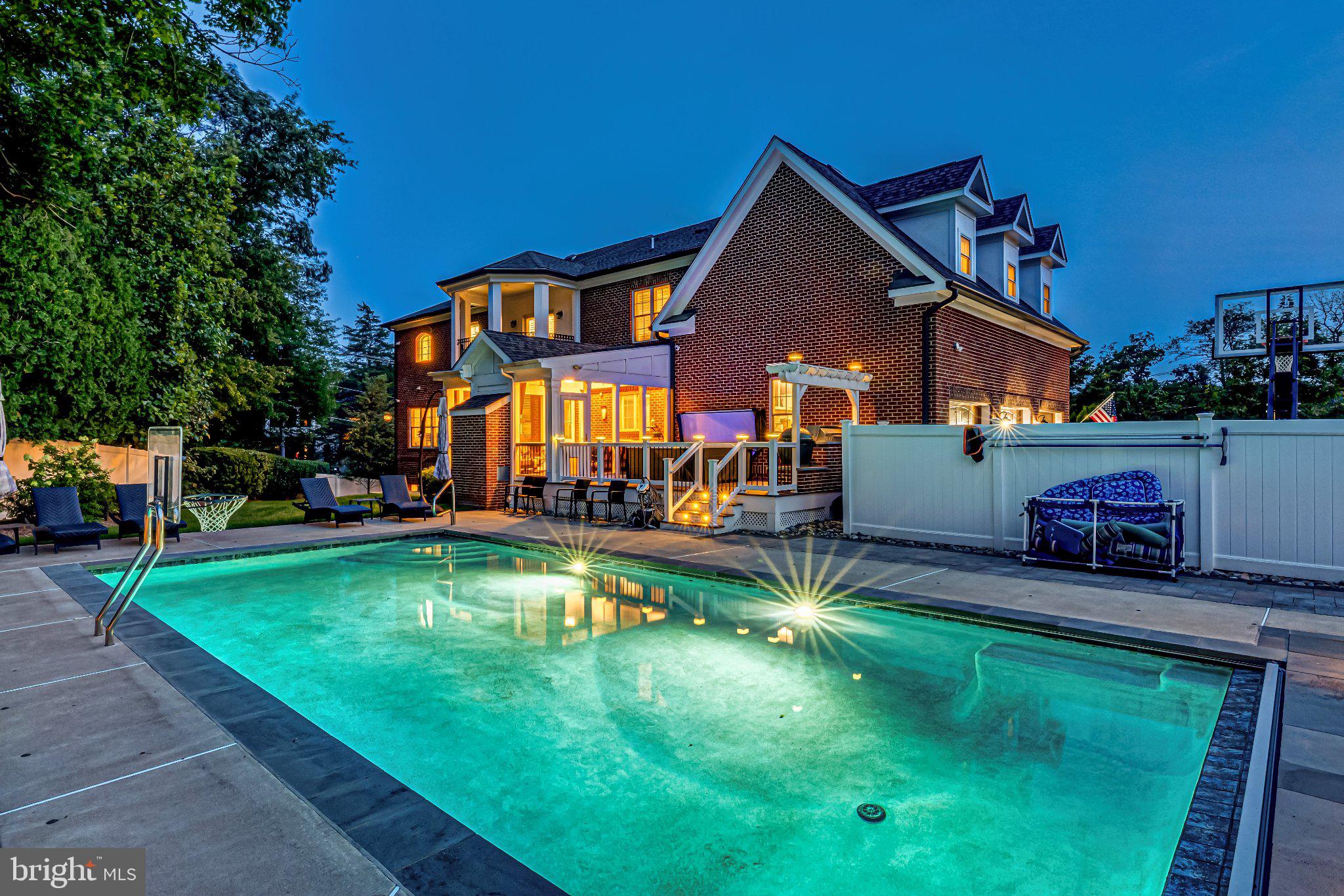 BROOKHAVEN - Residential