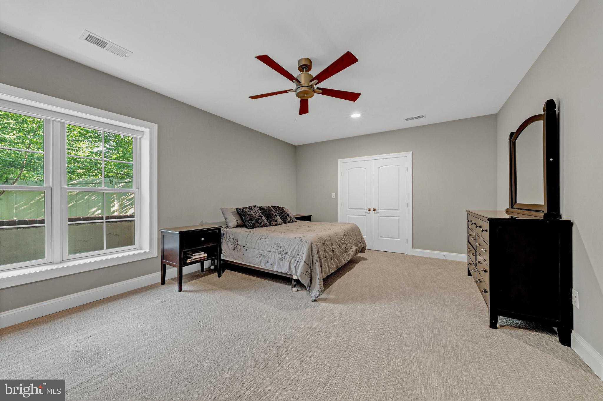 BROOKHAVEN - Residential