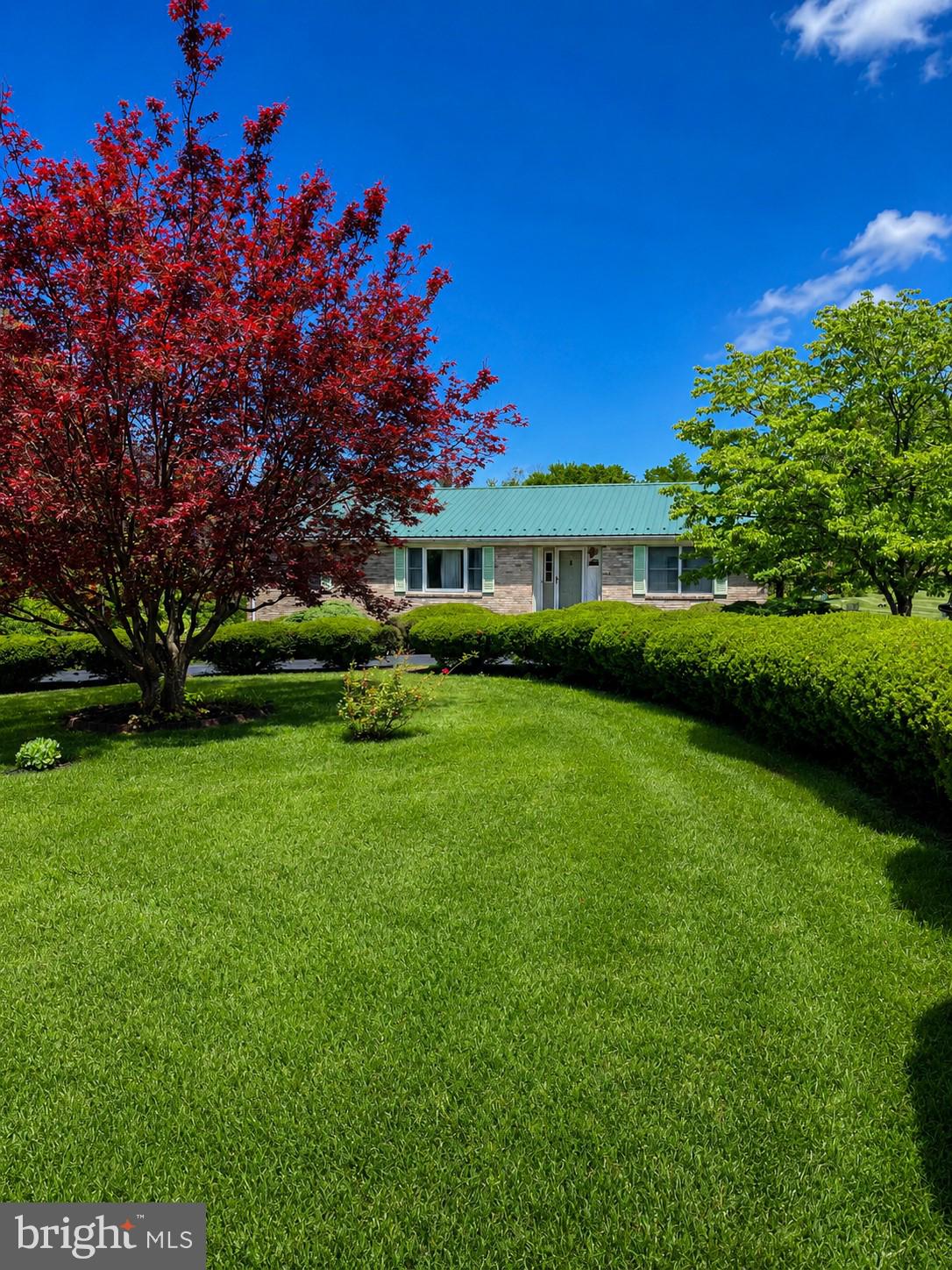 OLD FARMS - Residential