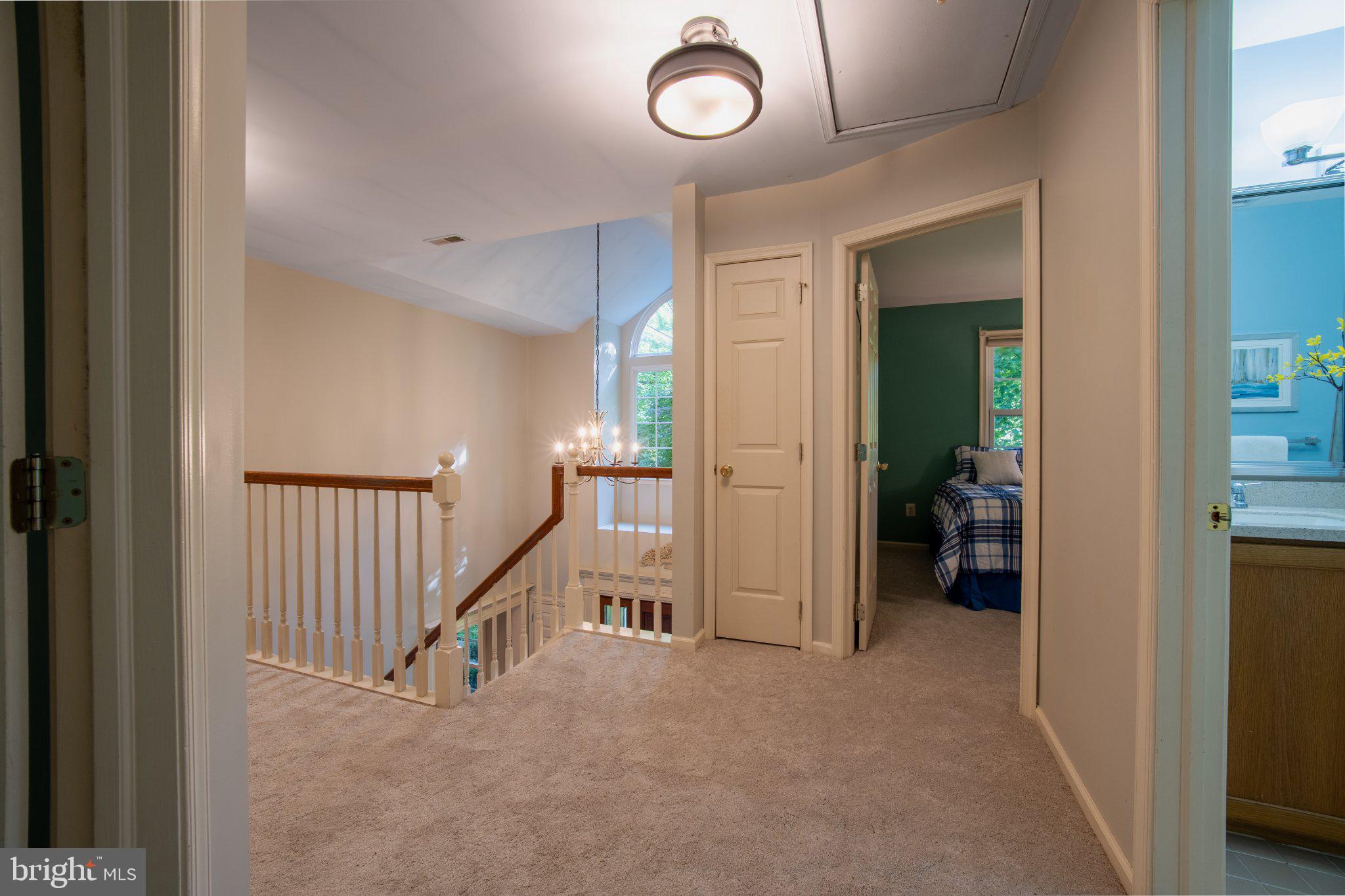 HIDEAWAY HILLS - Residential