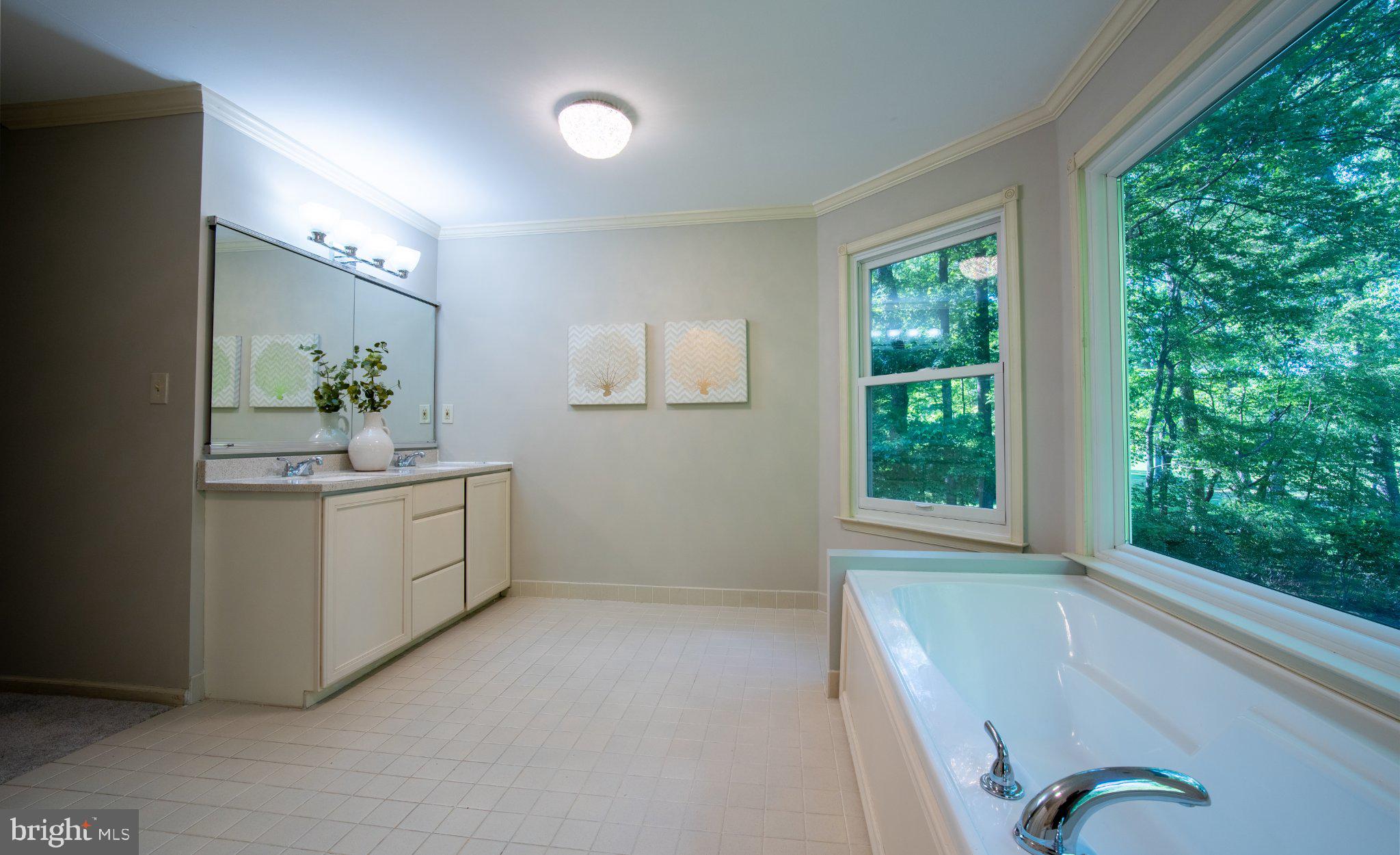 HIDEAWAY HILLS - Residential