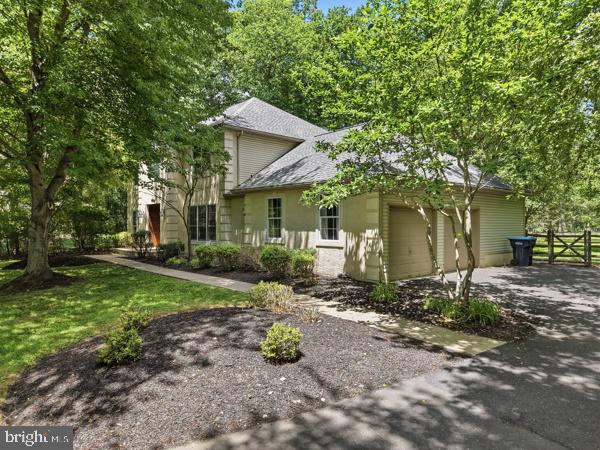 HIDEAWAY HILLS - Residential