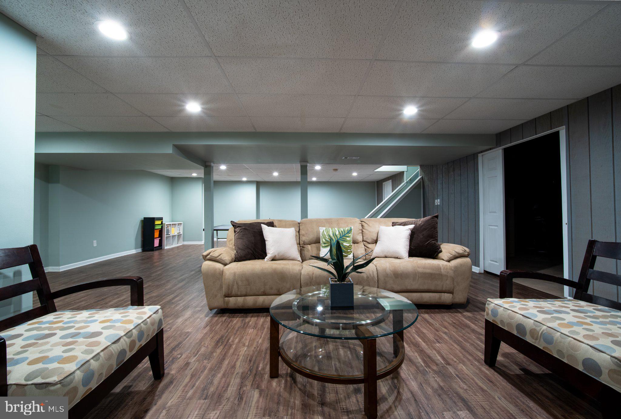 HIDEAWAY HILLS - Residential