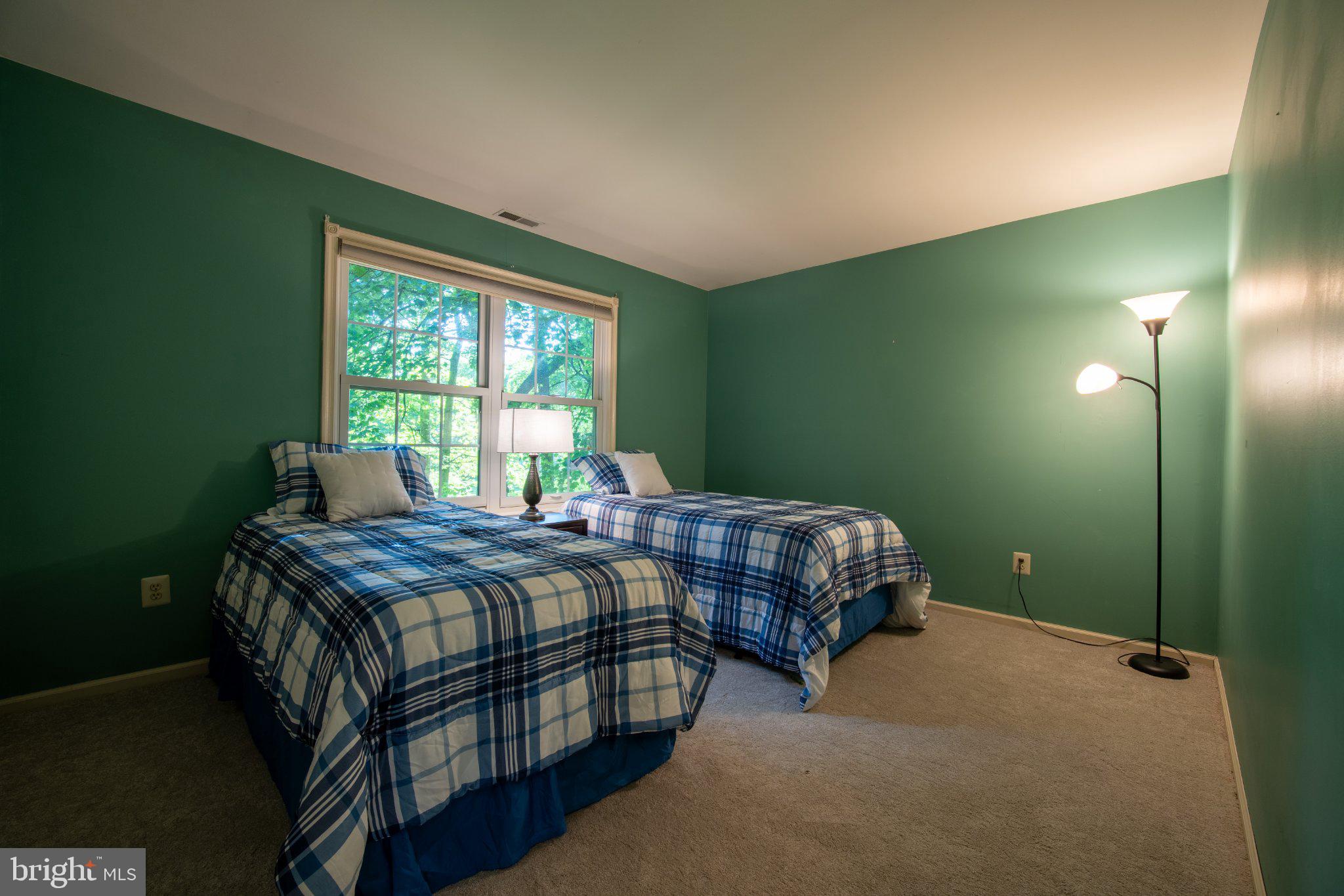 HIDEAWAY HILLS - Residential