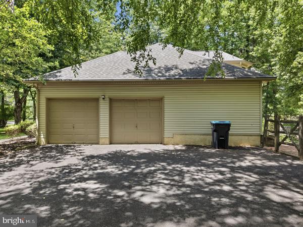 HIDEAWAY HILLS - Residential