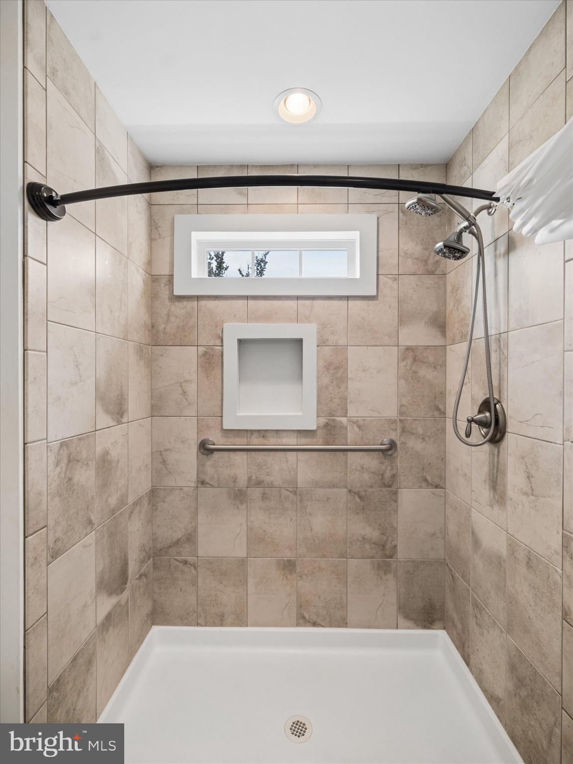 FIELDSTONE VILLAGE - Residential