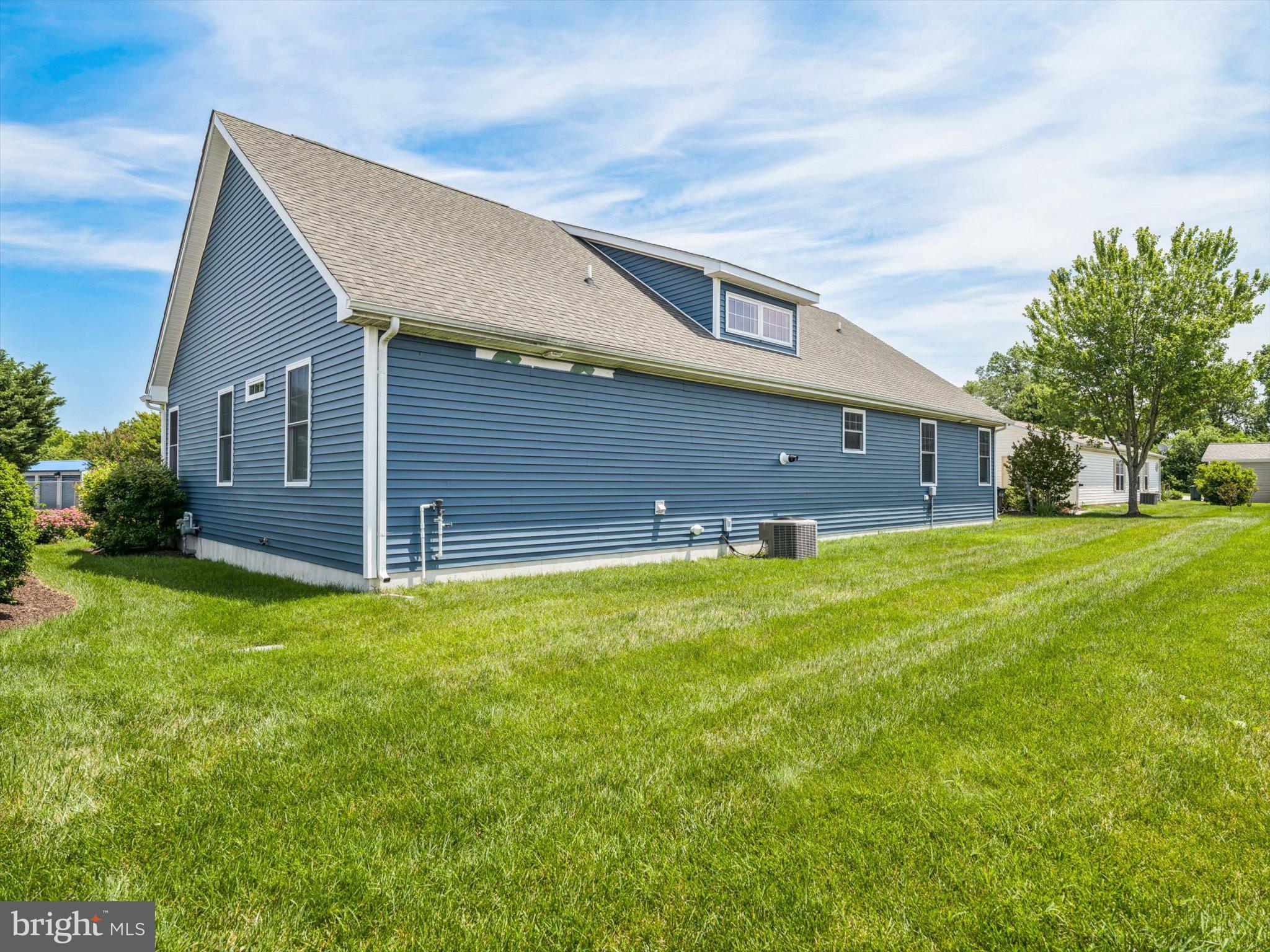 FIELDSTONE VILLAGE - Residential
