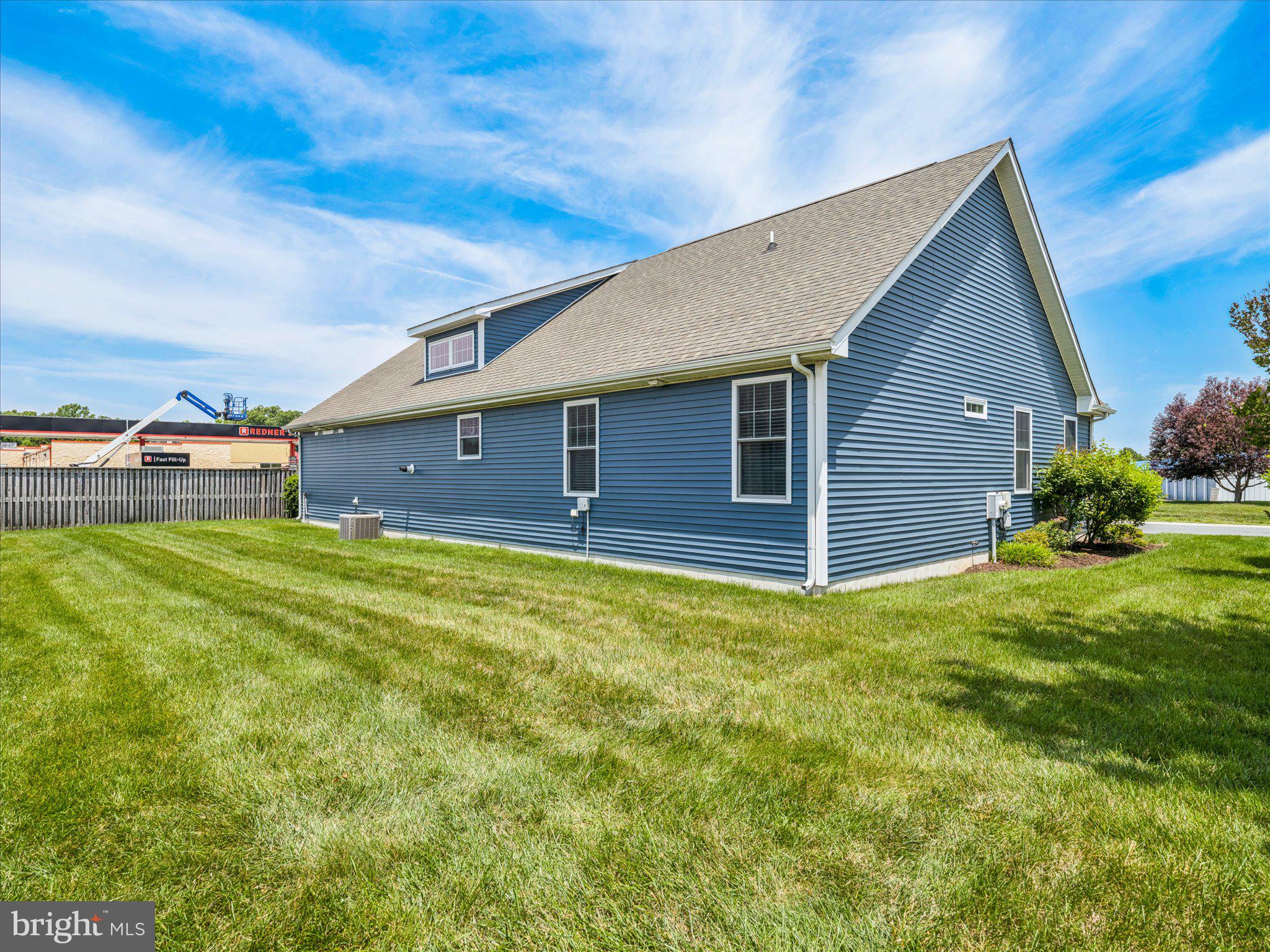 FIELDSTONE VILLAGE - Residential