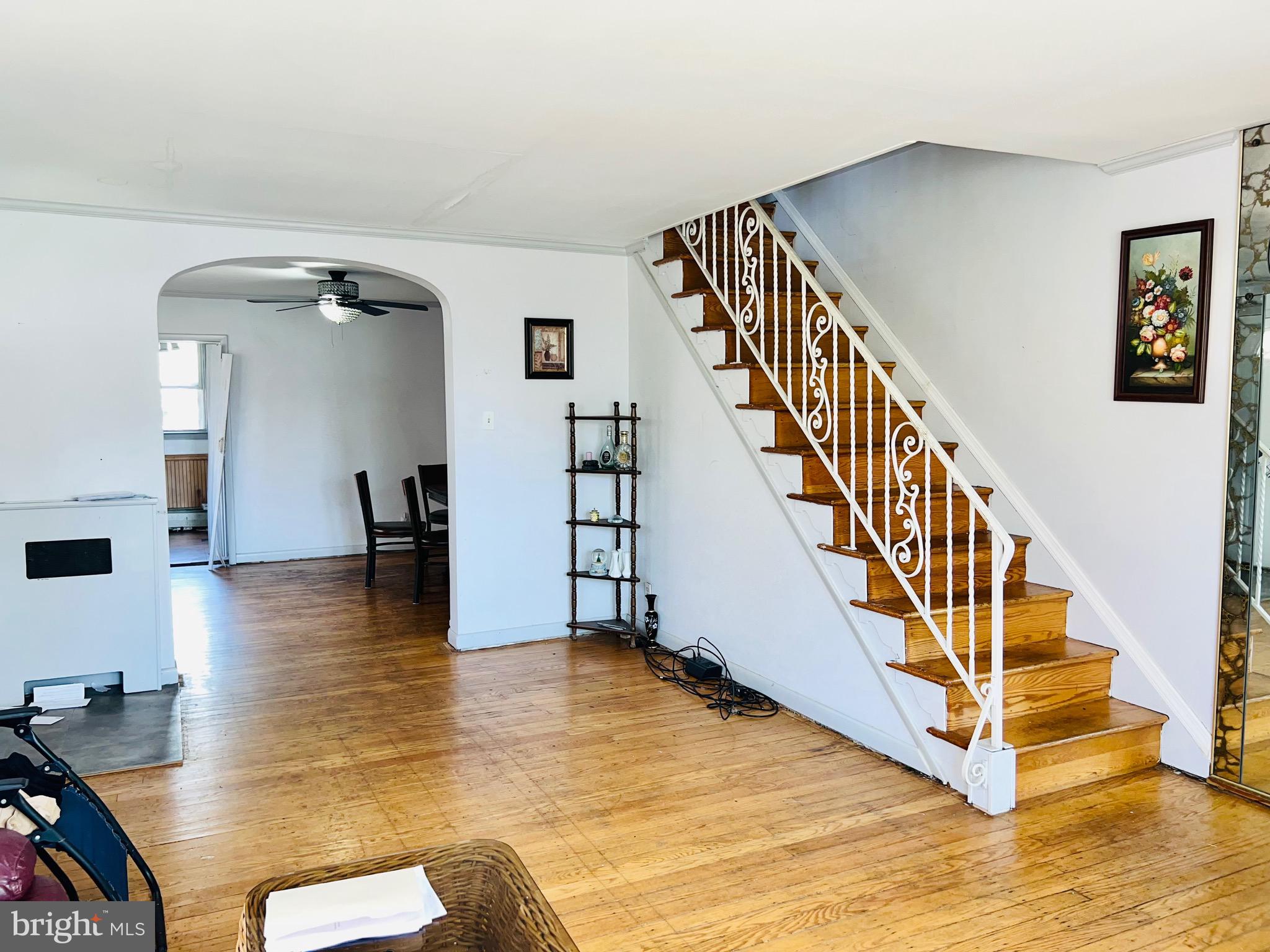 OXFORD CIRCLE - Residential