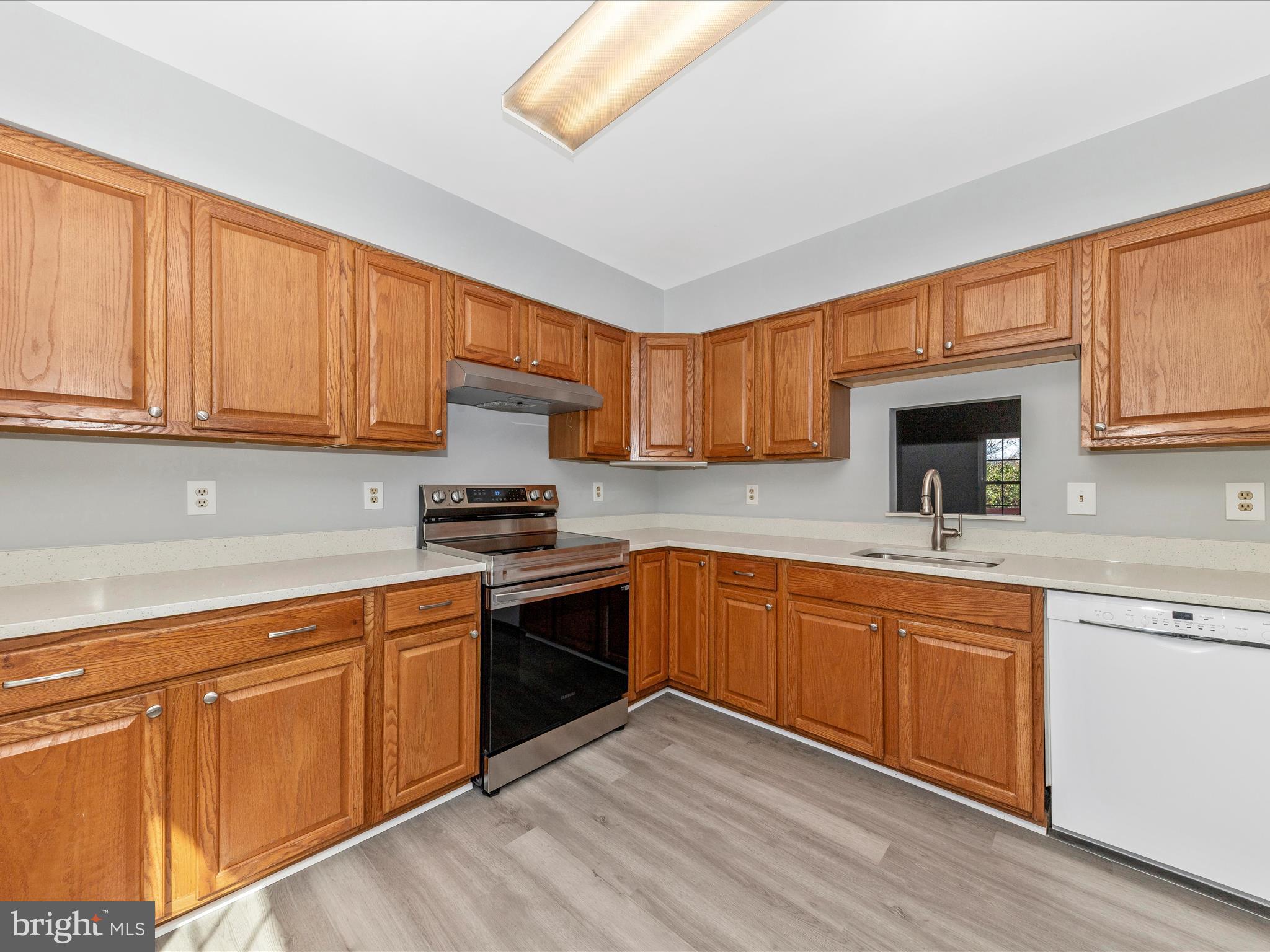 GERMANTOWN VIEW - Residential