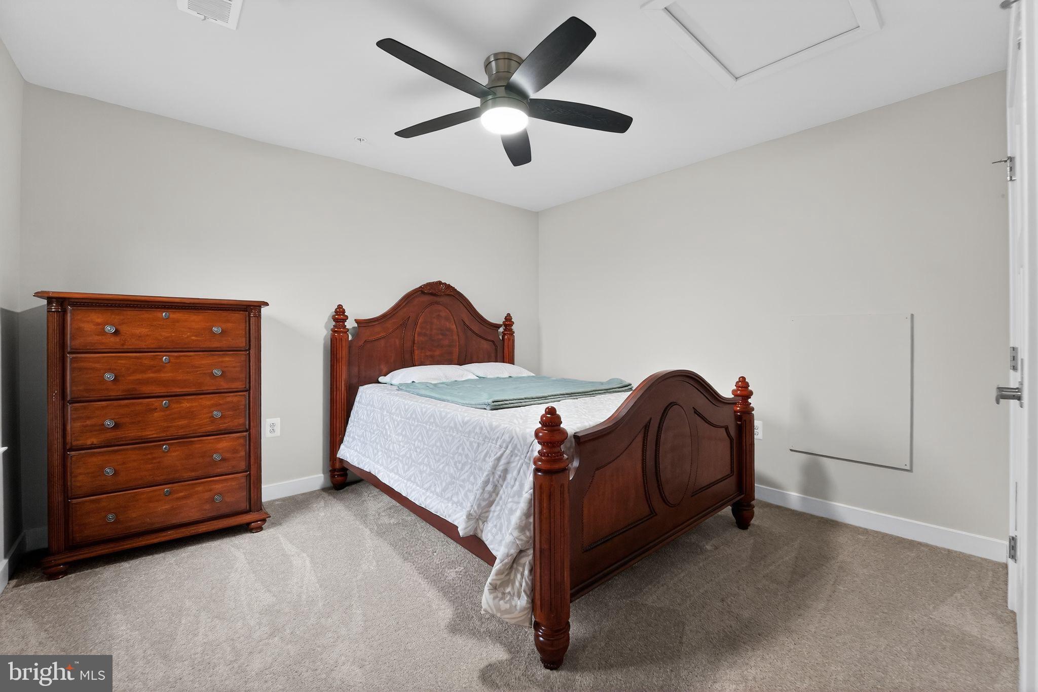 THE WOODLANDS - Residential