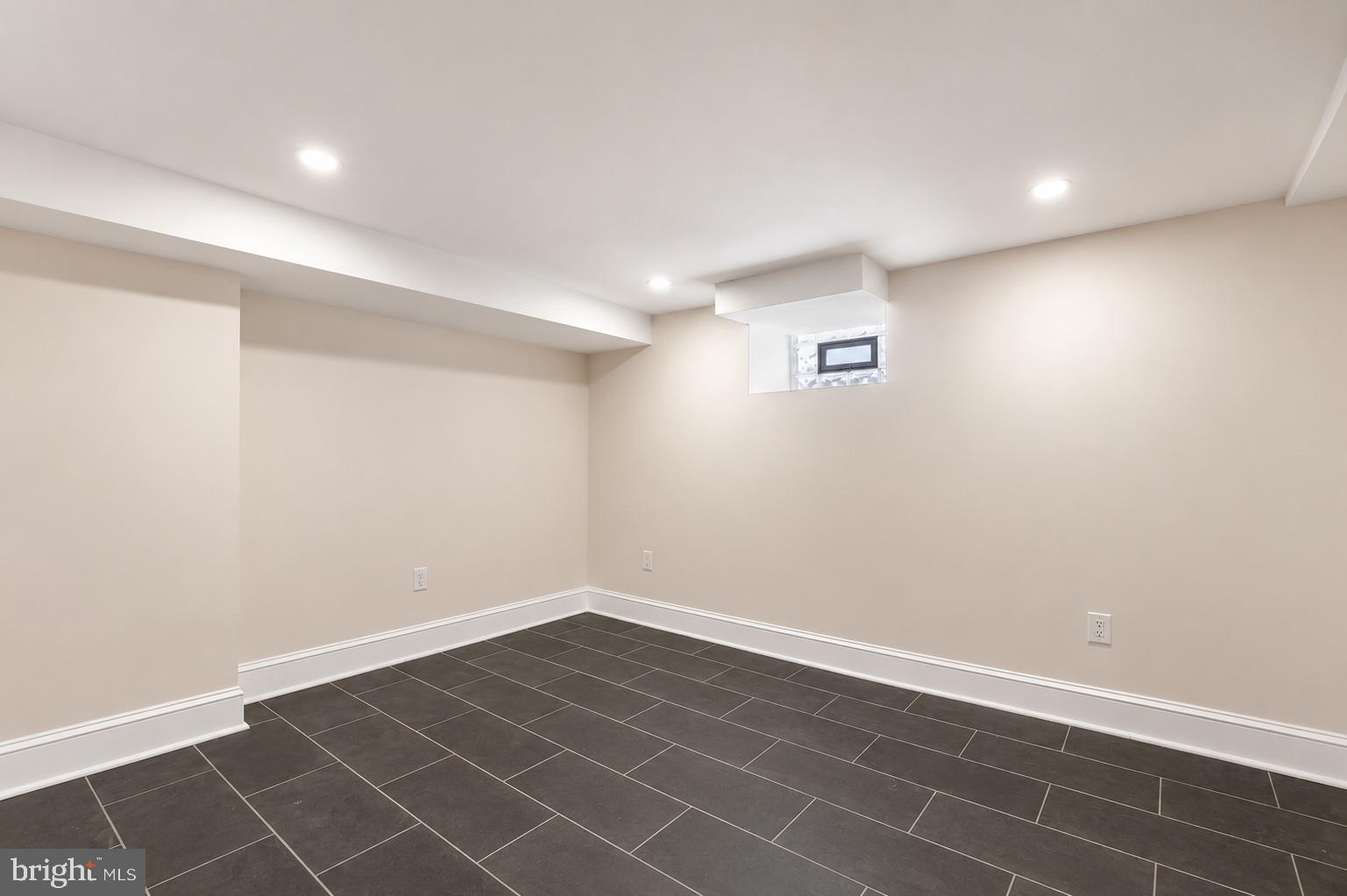 ARONIMINK - Residential