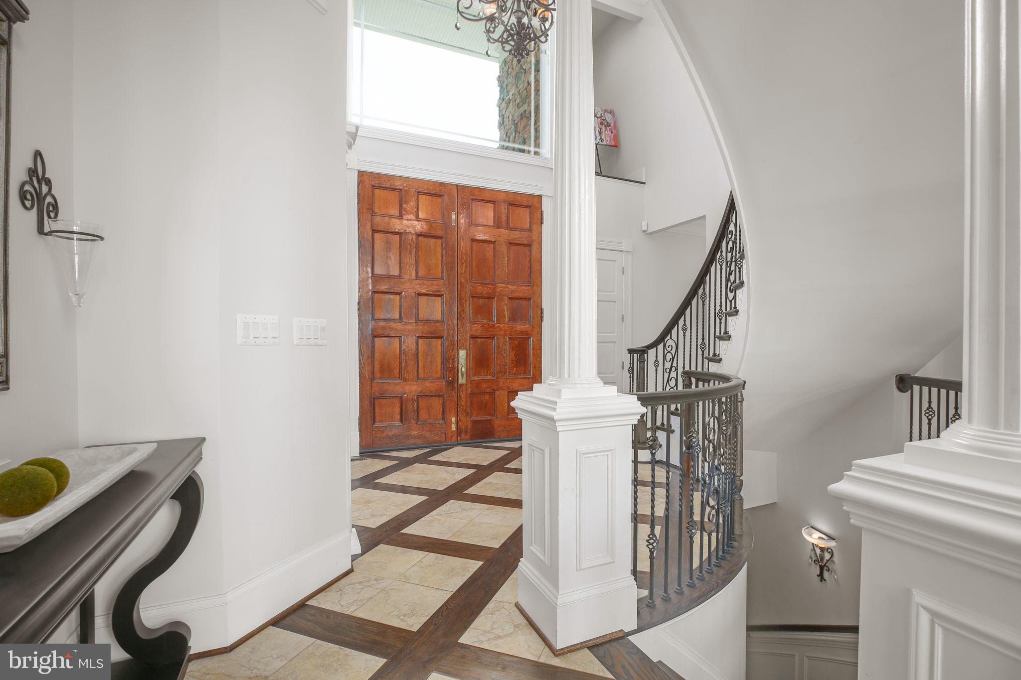 LOY LANDING - Residential