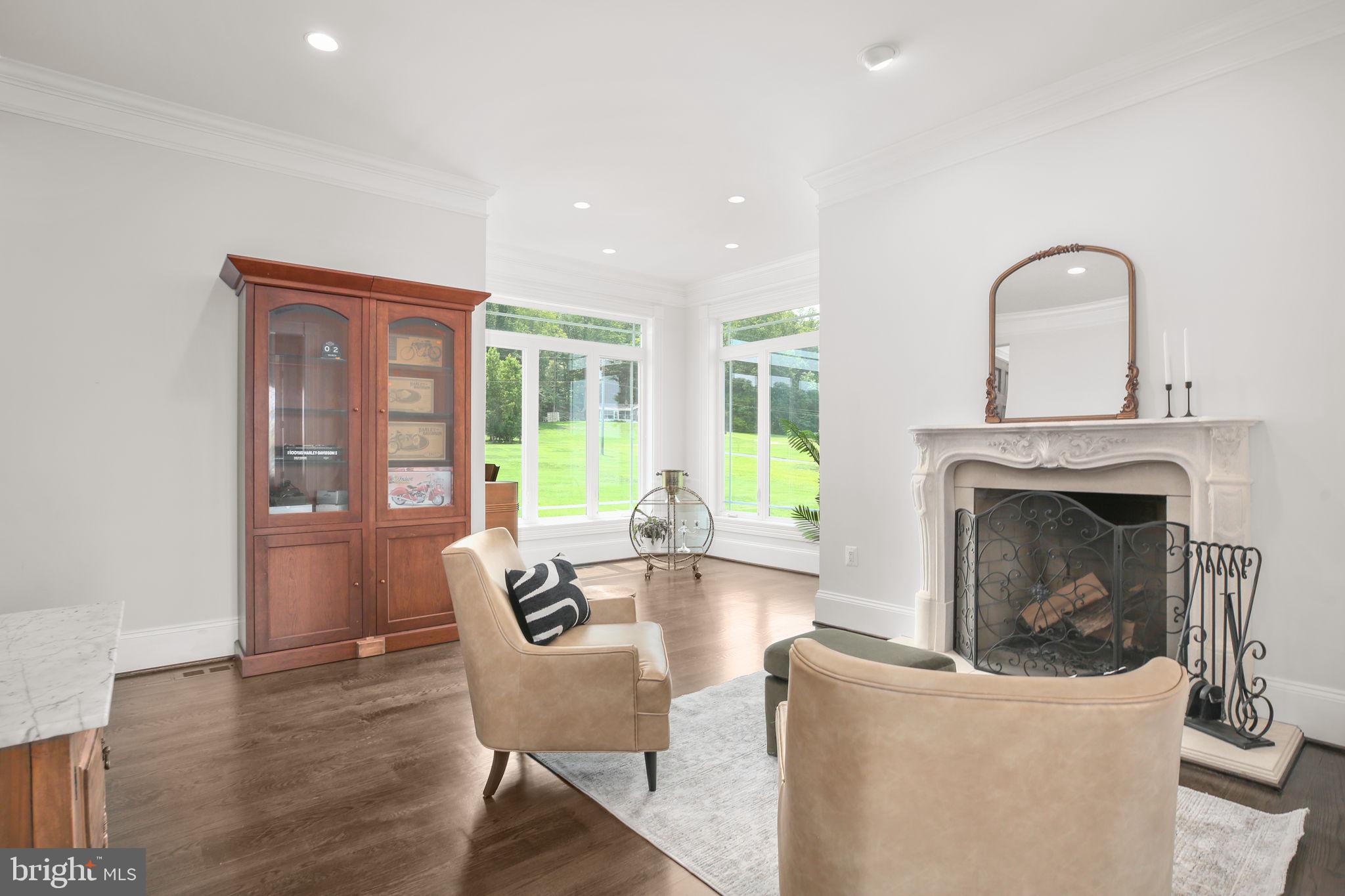 LOY LANDING - Residential