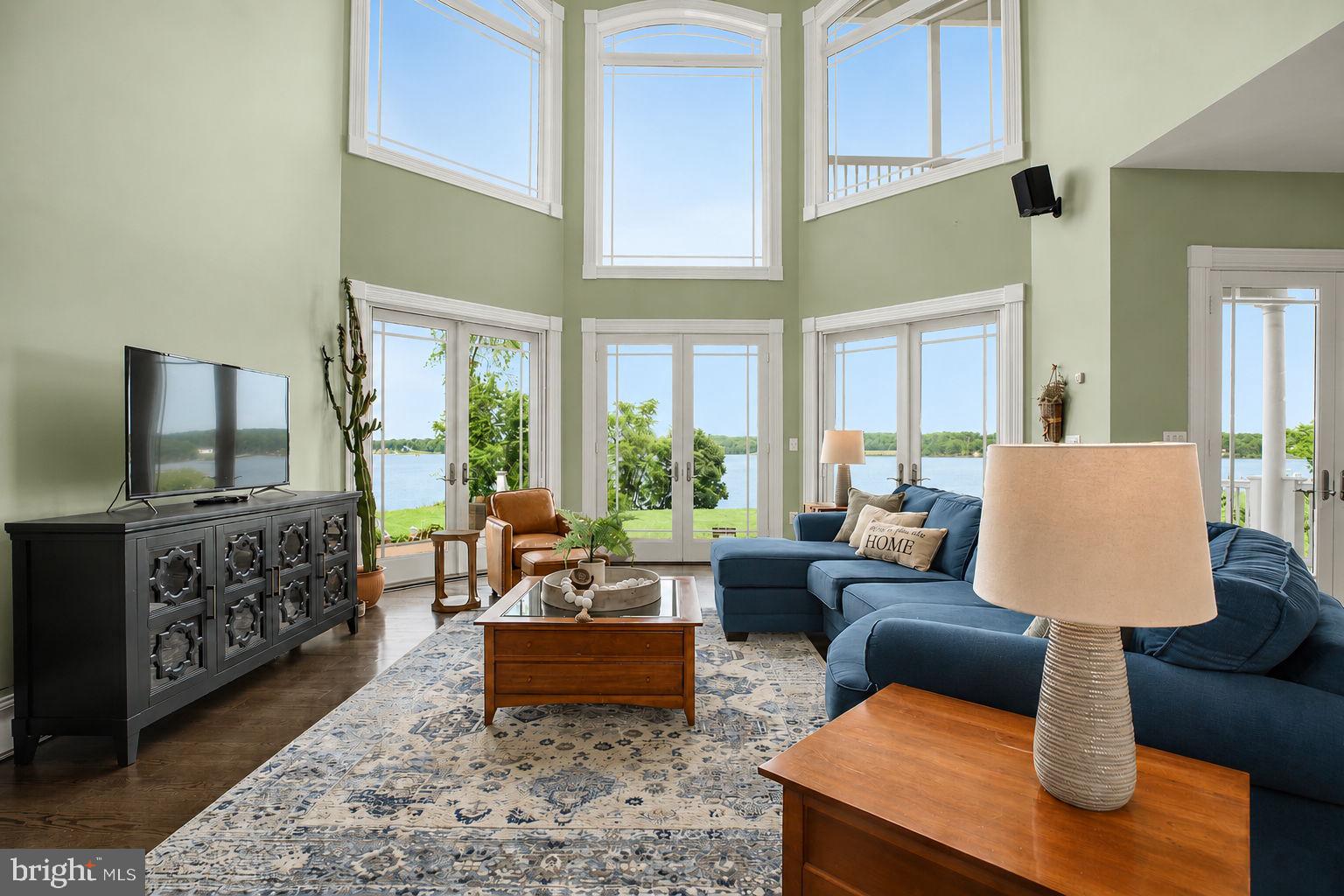 LOY LANDING - Residential