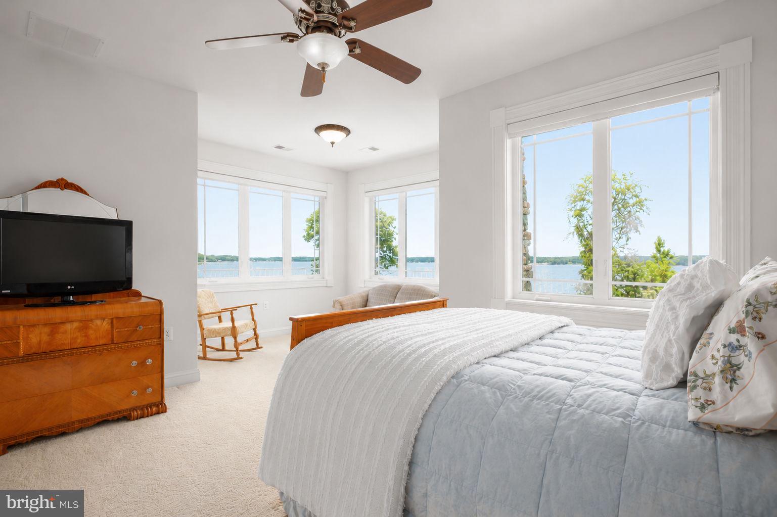 LOY LANDING - Residential
