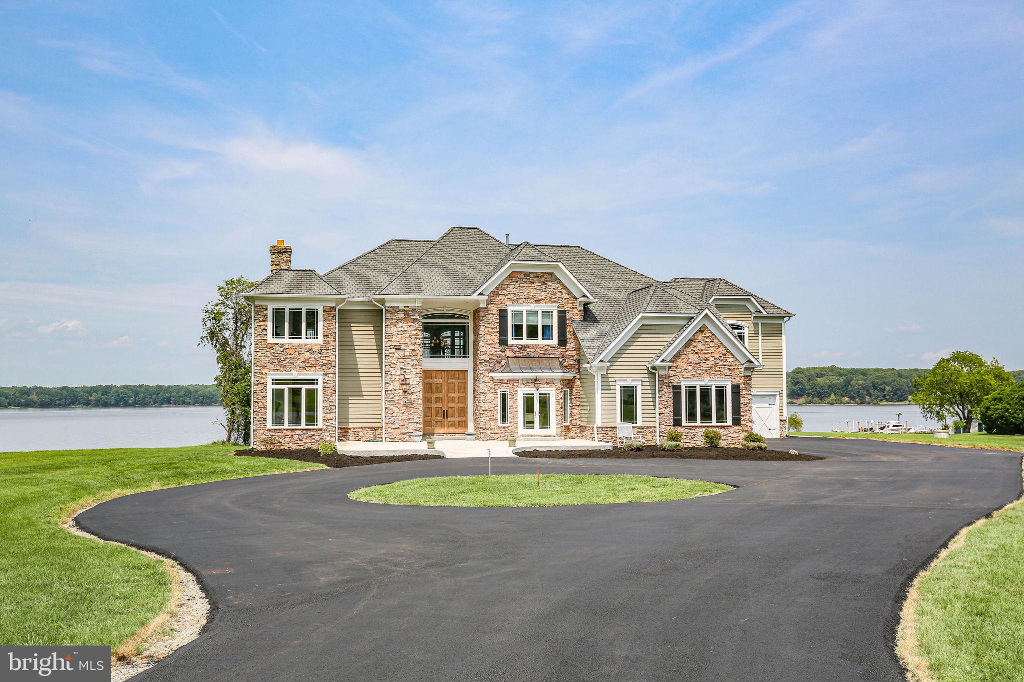 LOY LANDING - Residential