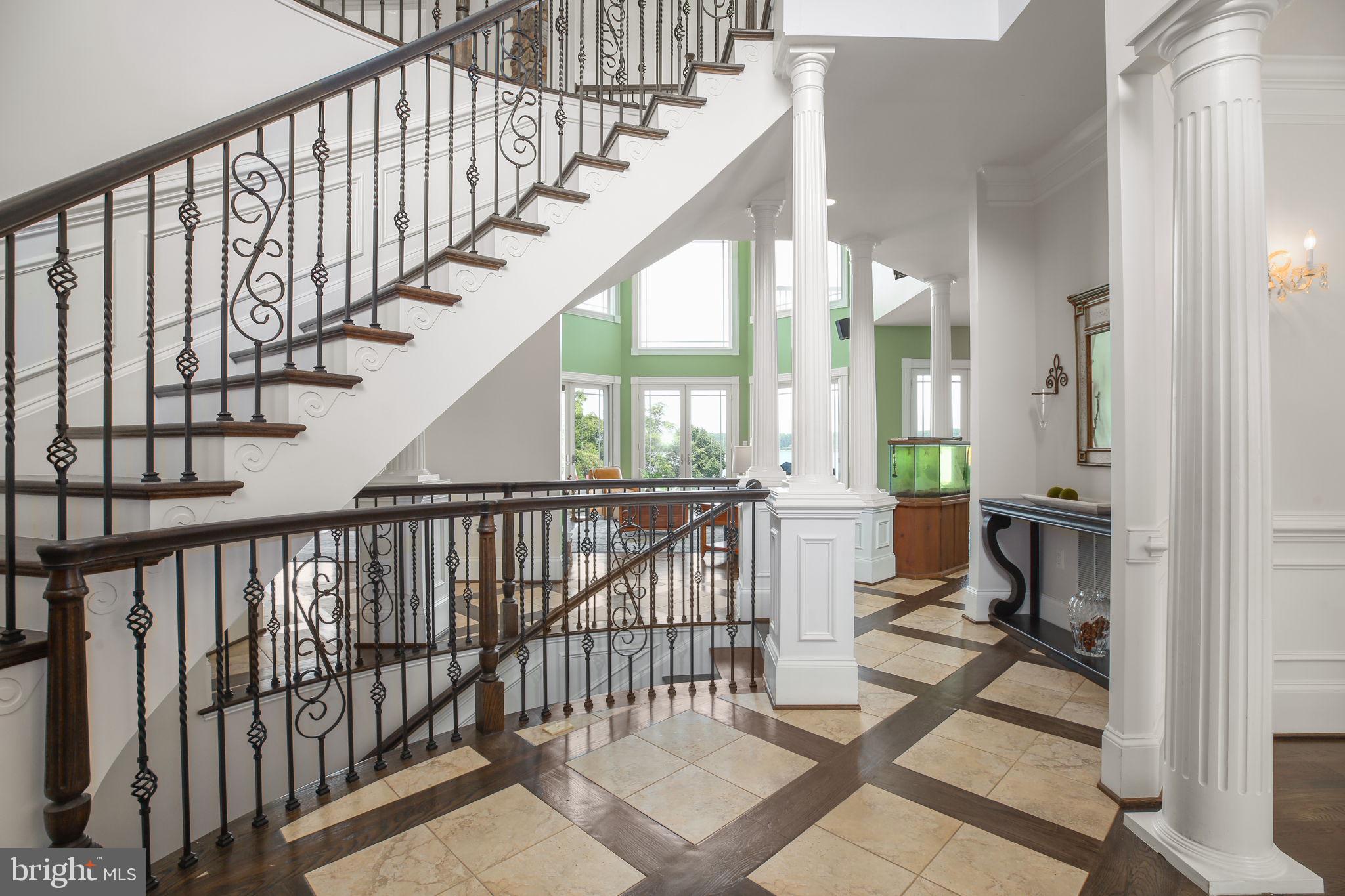 LOY LANDING - Residential
