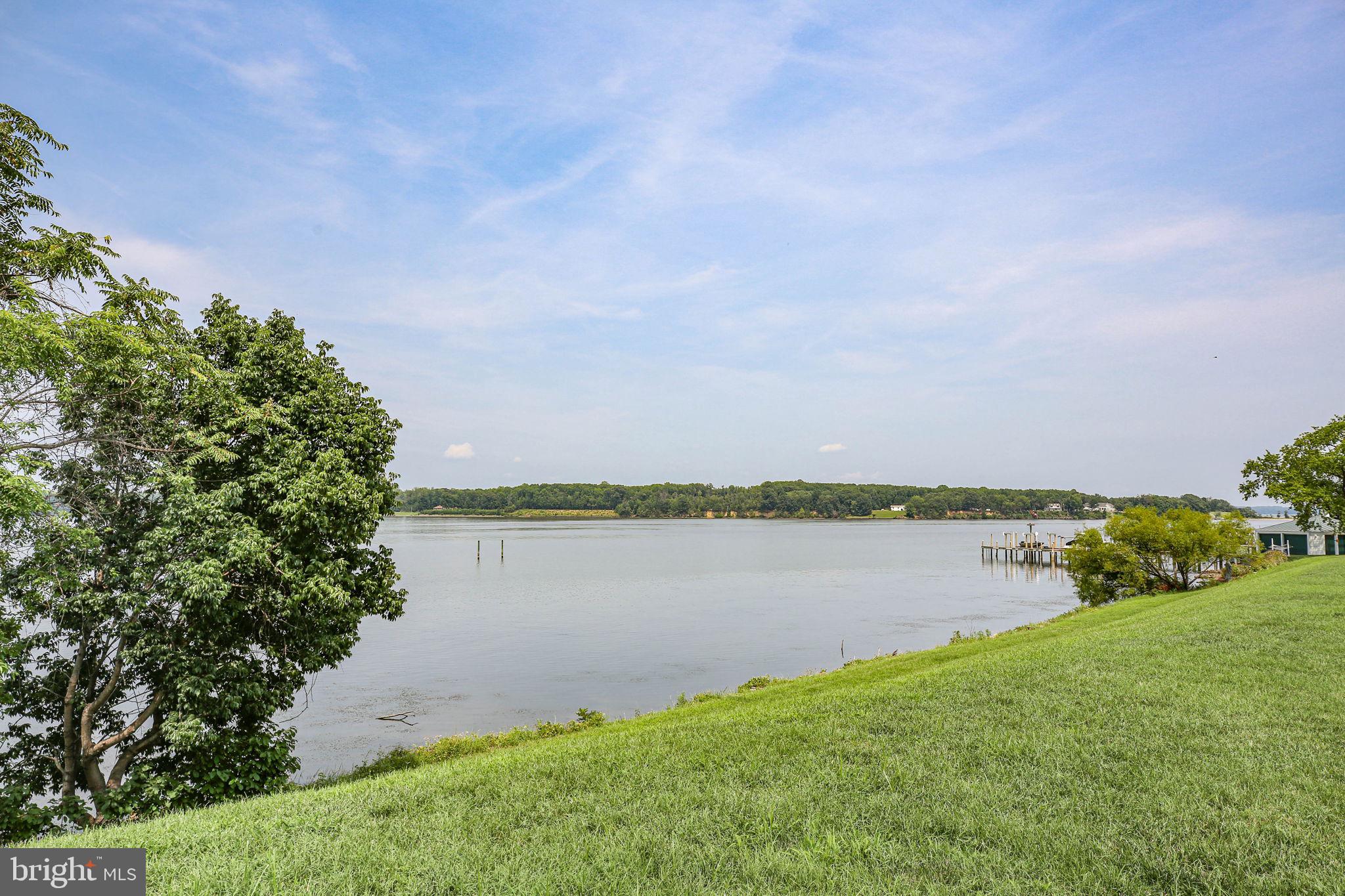 LOY LANDING - Residential
