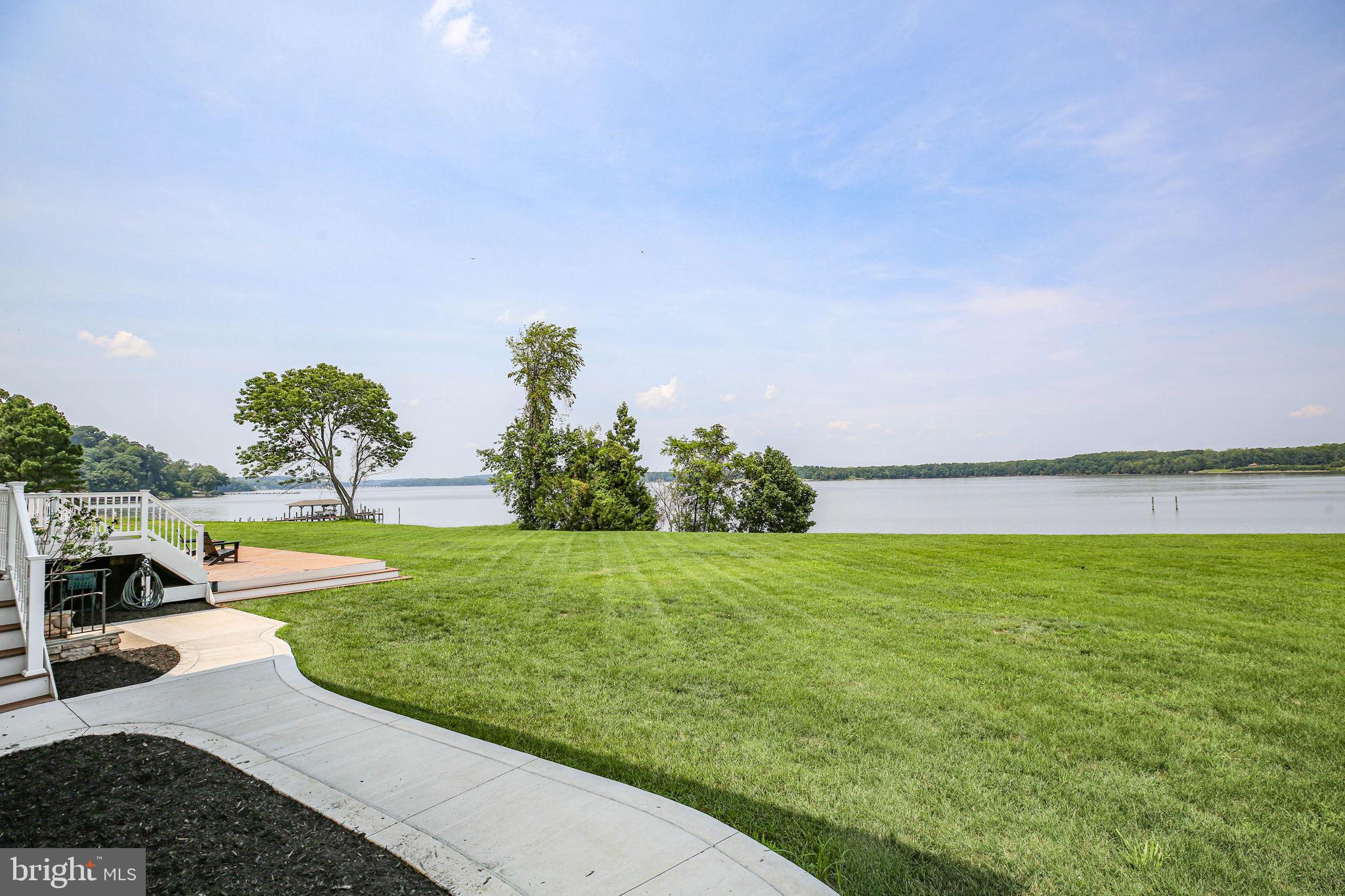 LOY LANDING - Residential