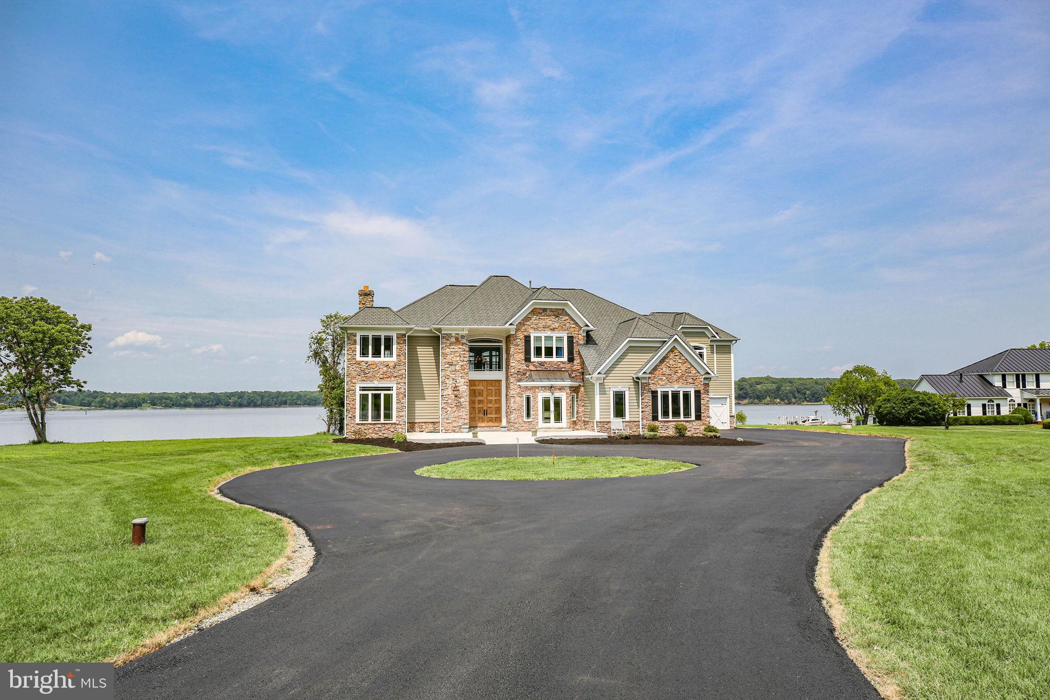 LOY LANDING - Residential