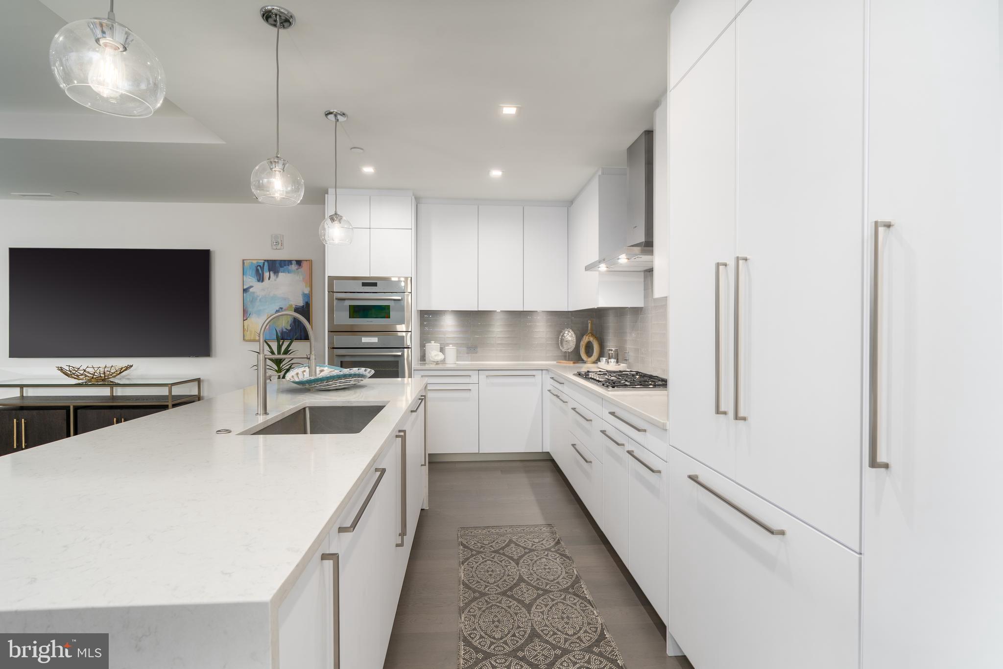 ROBINSON LANDING - Residential