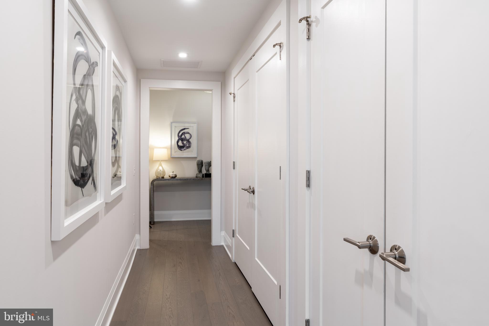 ROBINSON LANDING - Residential