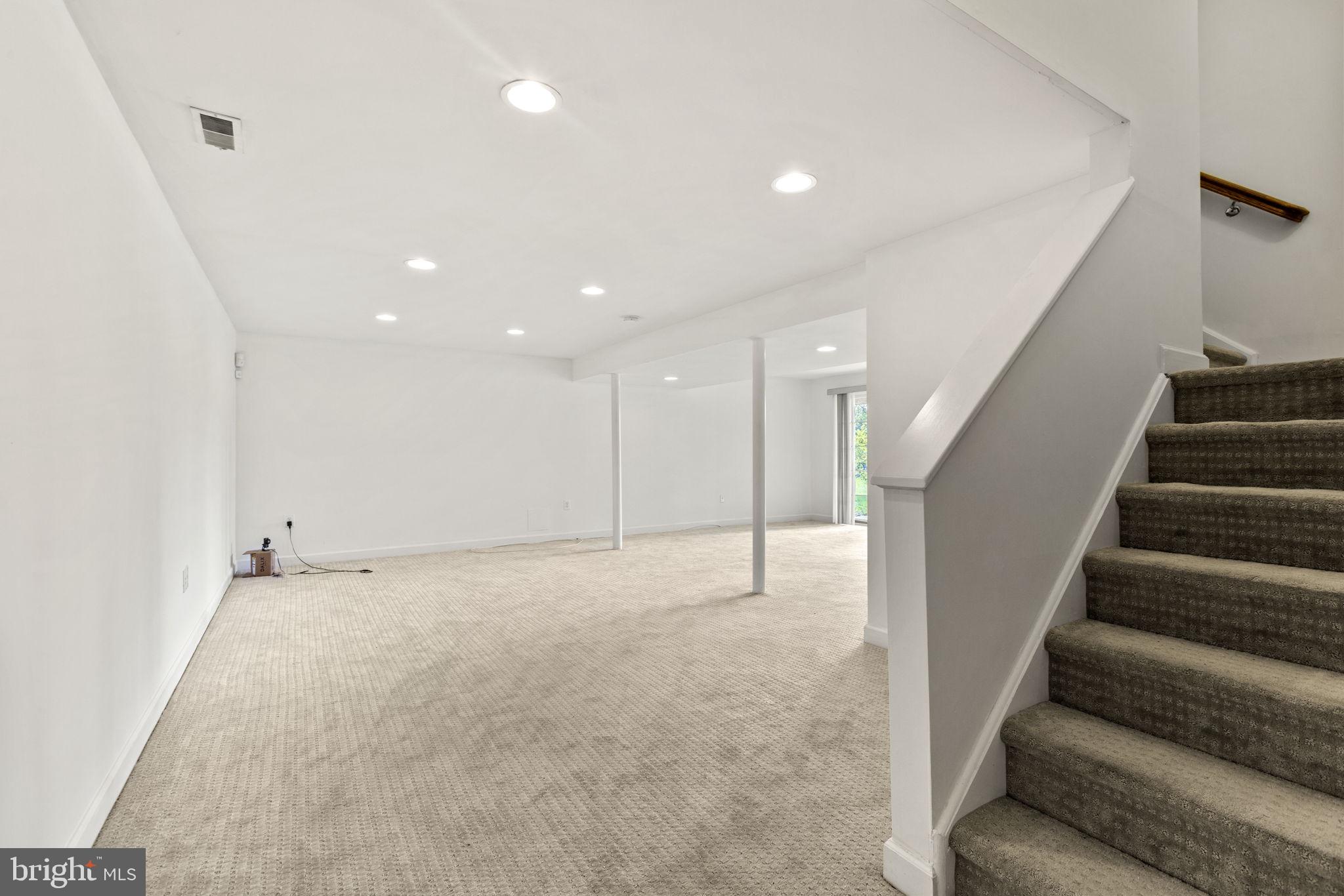 GAITHERSBURG OUTSIDE - Residential Lease