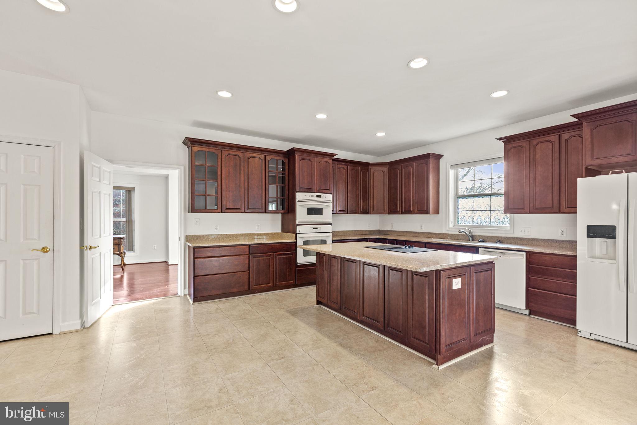 GAITHERSBURG OUTSIDE - Residential Lease