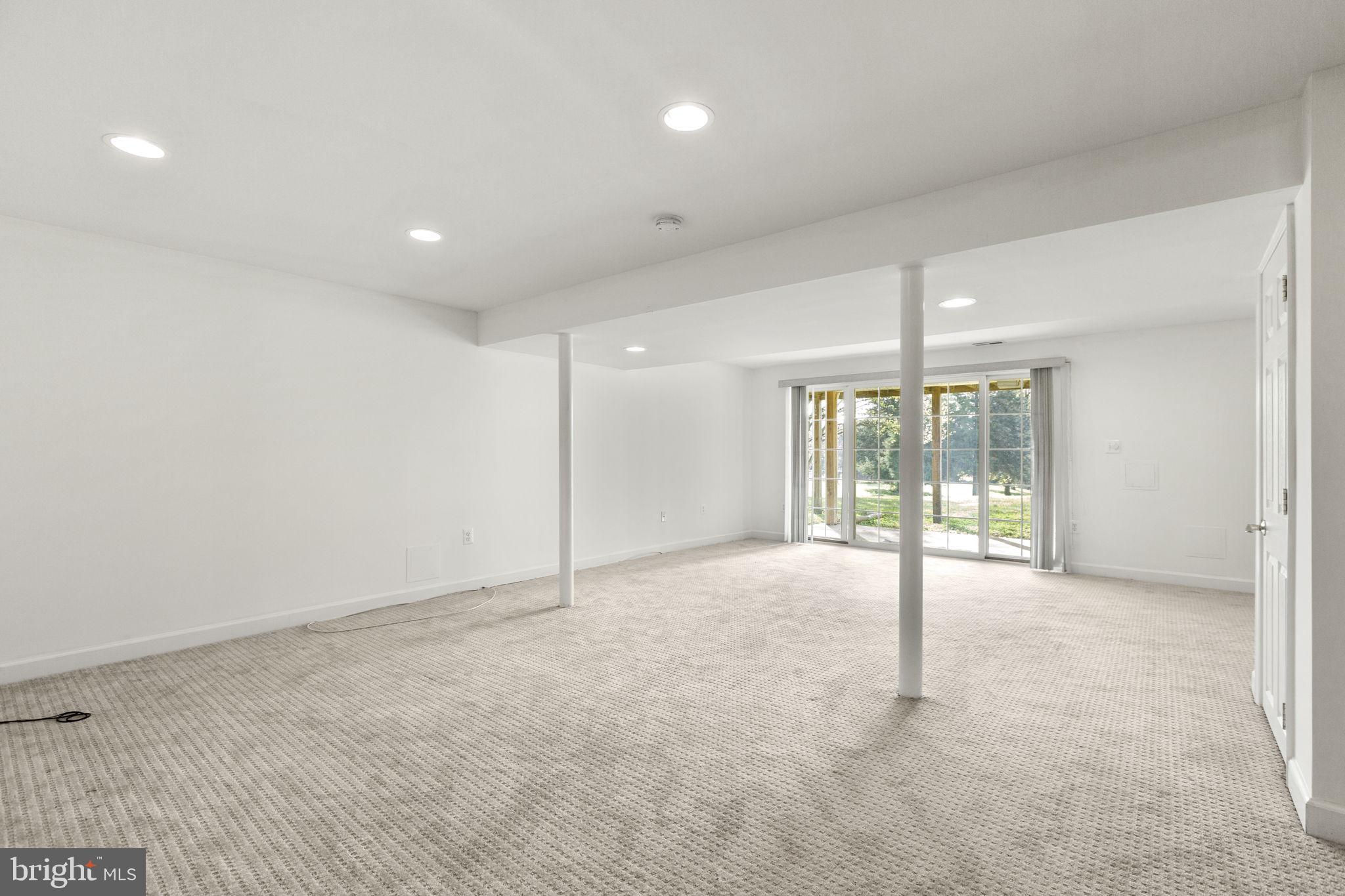 GAITHERSBURG OUTSIDE - Residential Lease